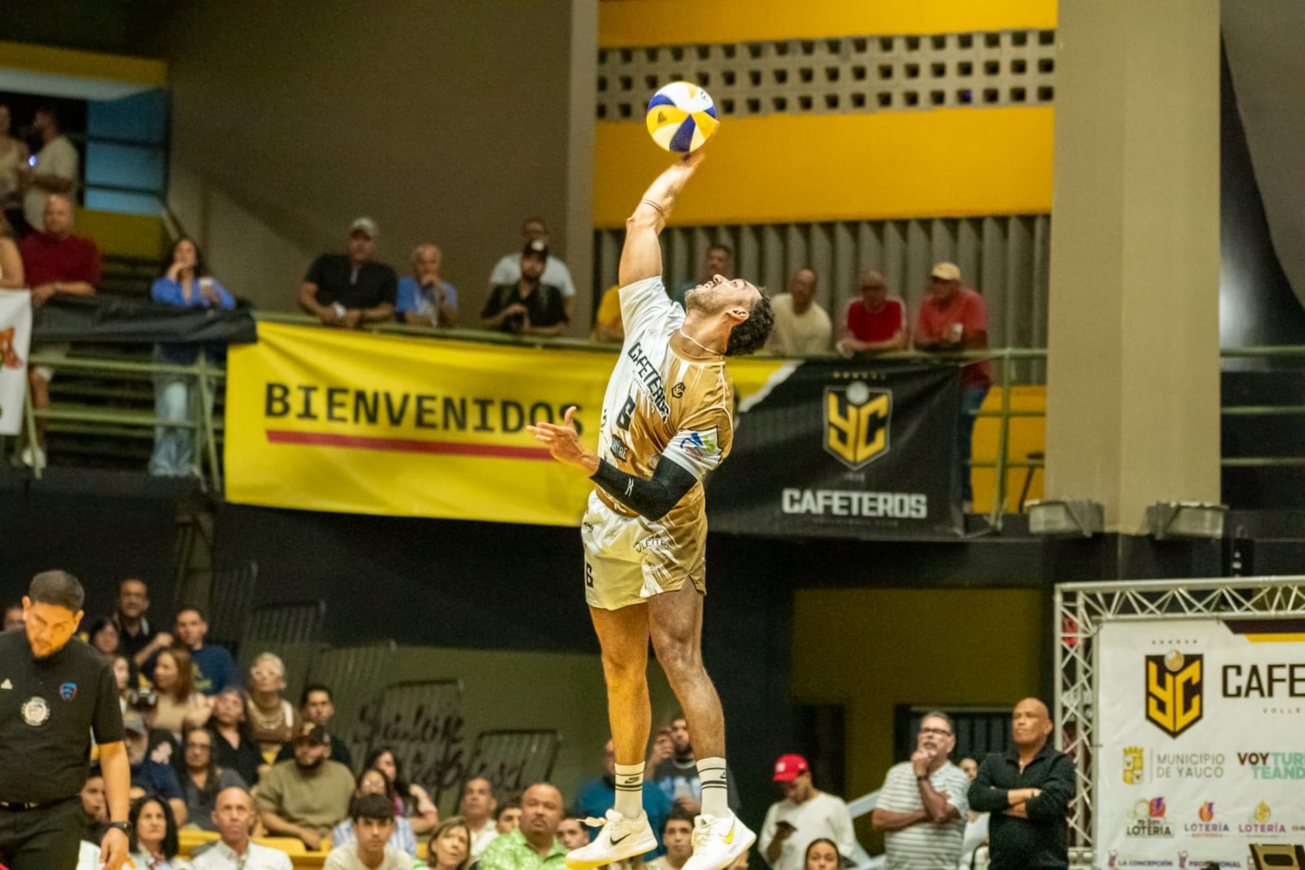 Diego Negrón, de los Cafeteros de Yauco.