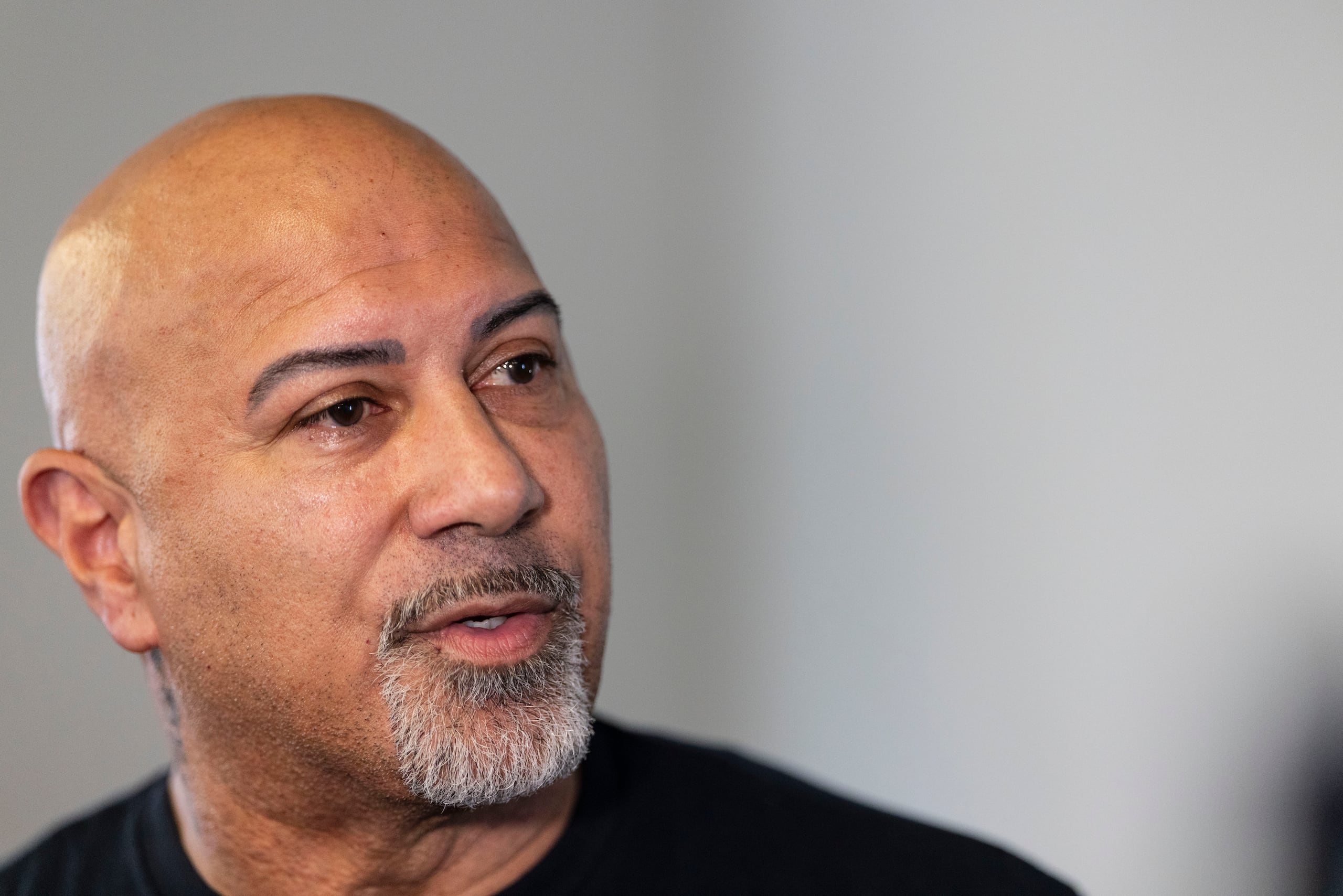 Jordan Maldonado, entrenador y manejador de Amanda Serrano.