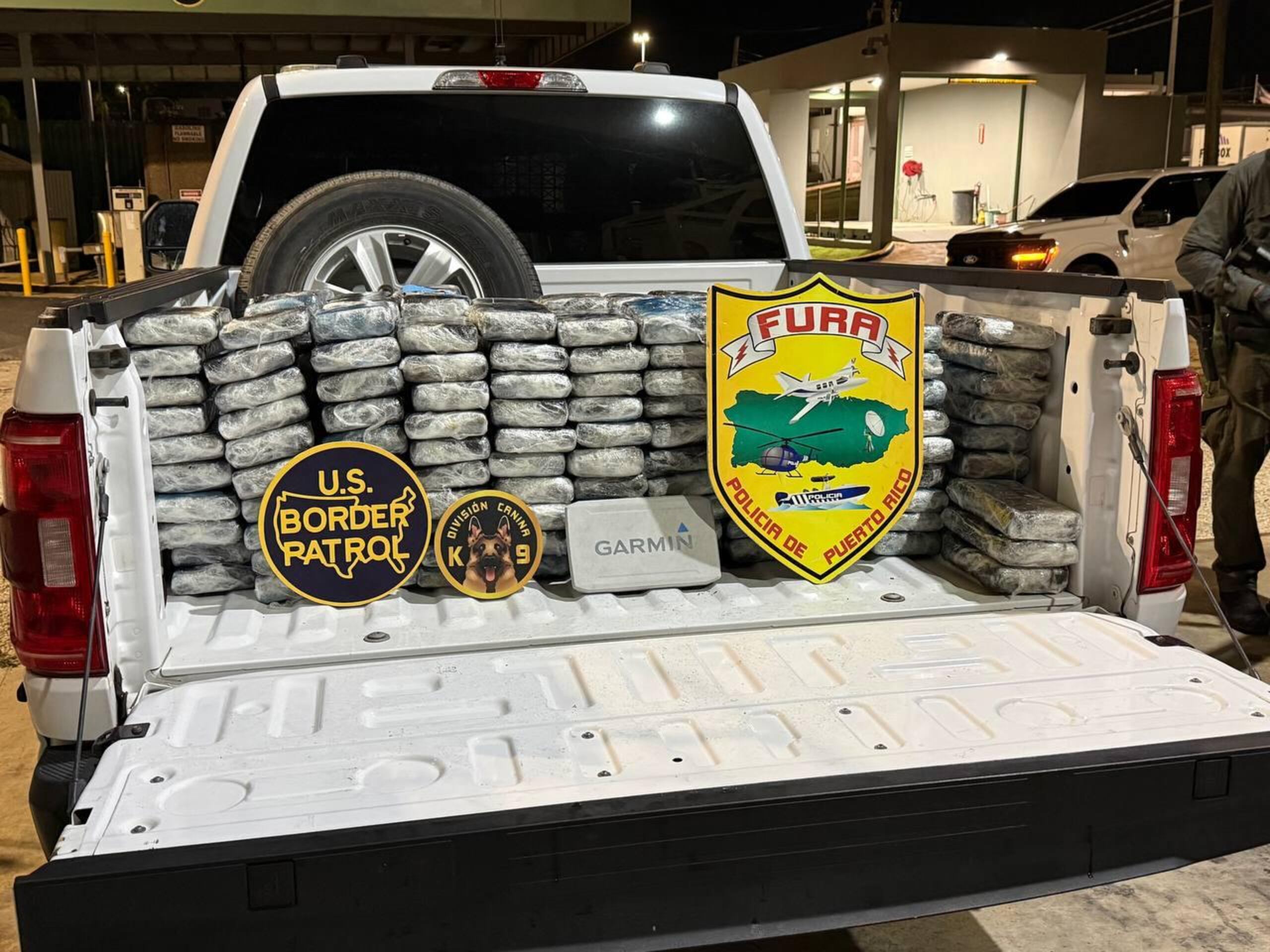 Personal de FURA y de agencias federales ocuparon un cargamento de cocaína que fue valorado en unos $18 millones.