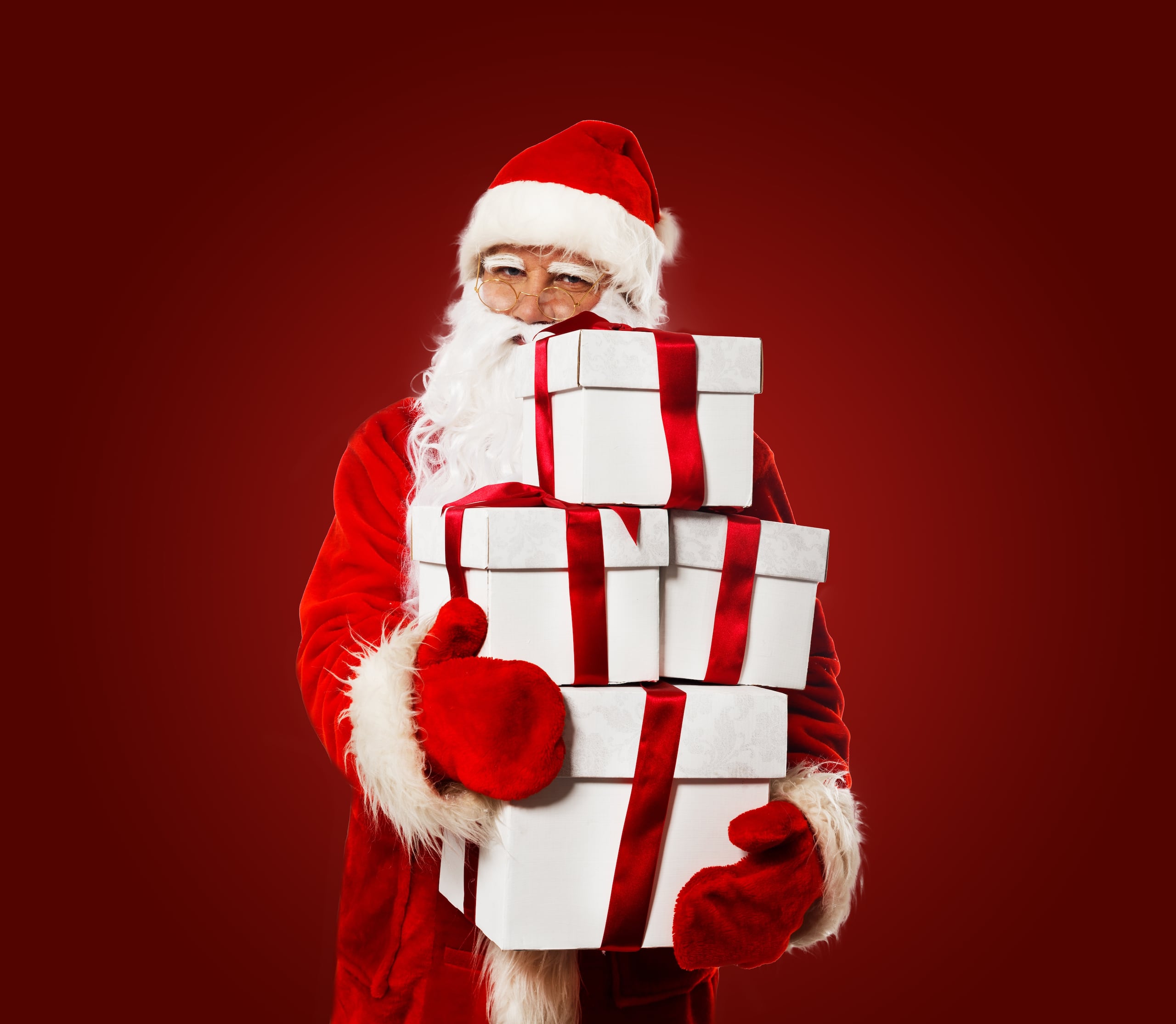 No importa si tu niño es un explorador, un artista, un fanático de los clásicos o un amante de la tecnología, esta Navidad hay juguetes que harán brillar su imaginación y llenar de risas cada rincón del hogar.