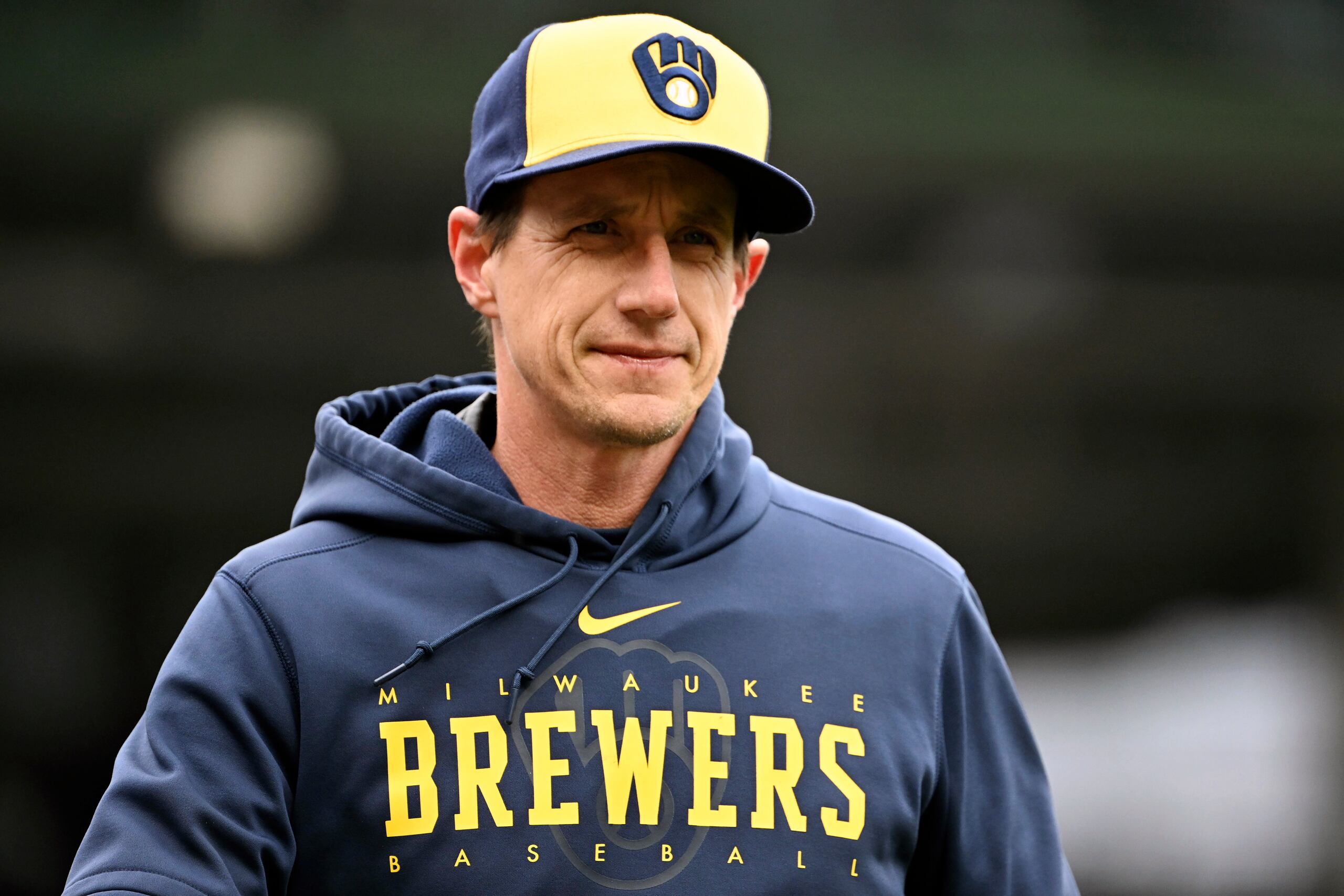 Craig Counsell estaba bajo contrato con Milwaukee y había recibido el permiso de la novena para entrevistarse con otros equipos.