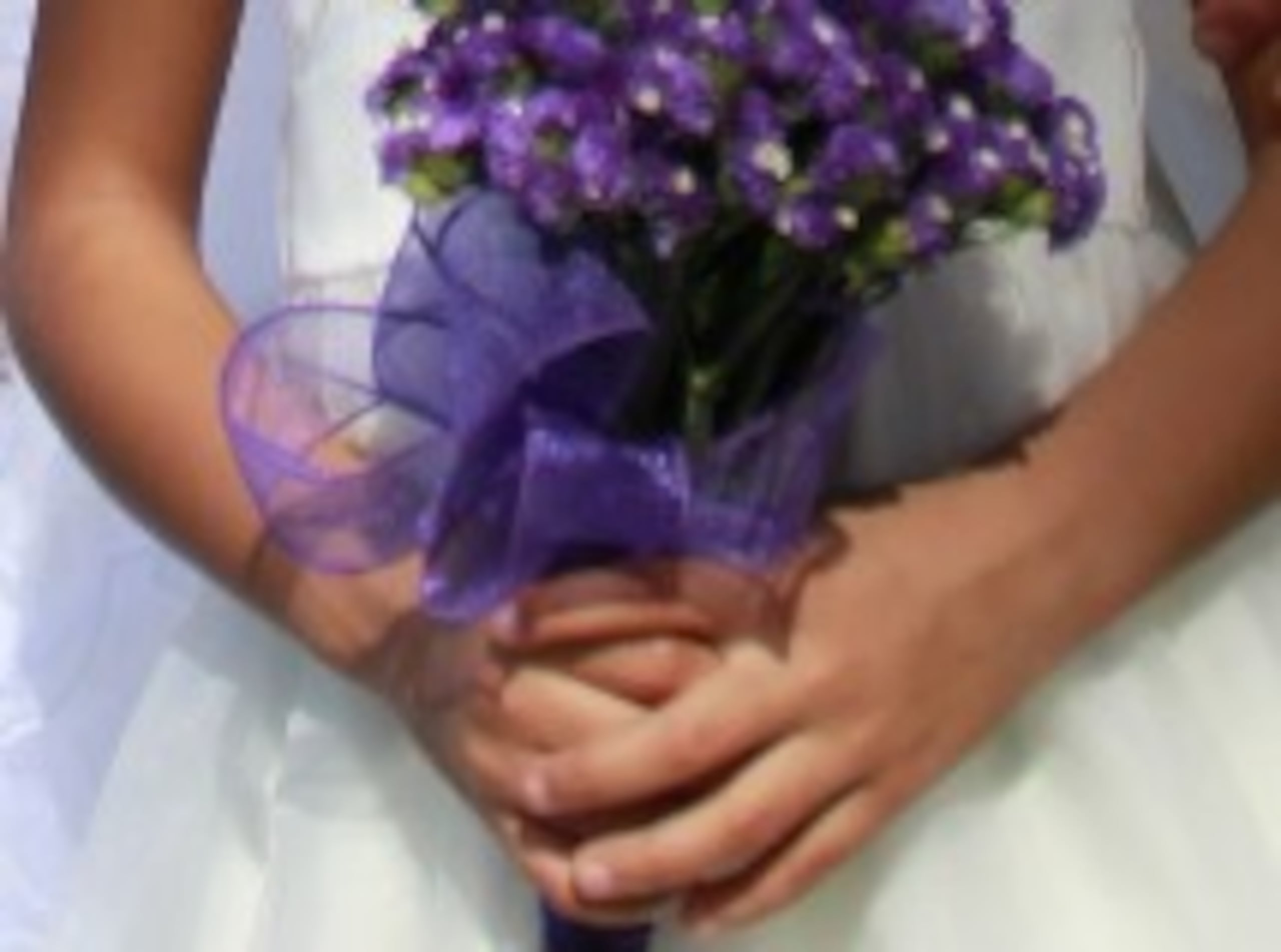 Los matrimonios infantiles y la entrega de mujeres, a menudo niñas, para solventar disputas familiares -una práctica conocida como "vani"- son muy habituales en el sur de Asia. (Archivo)