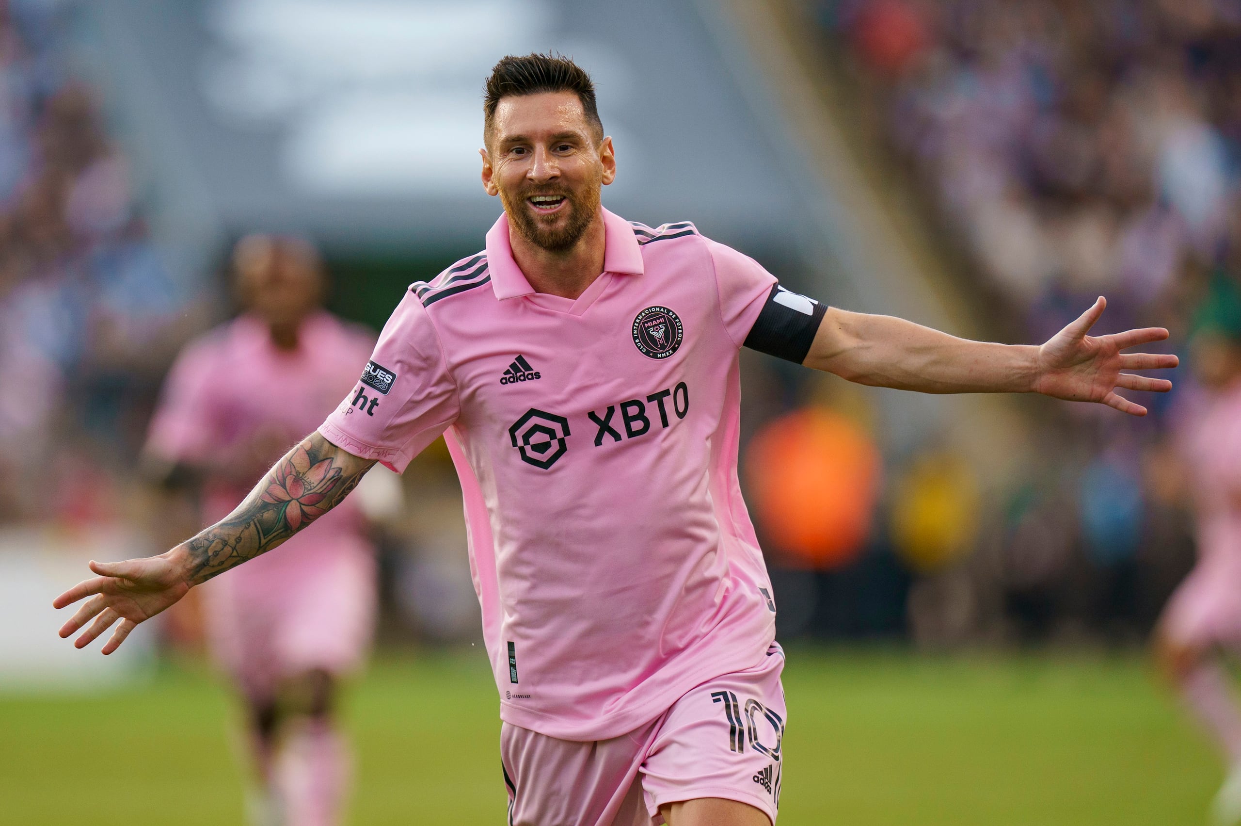 El argentino Lionel Messi, del Inter Miami, festeja tras anotar ante el Union de Filadelfia en las semifinales de la Leagues Cup.