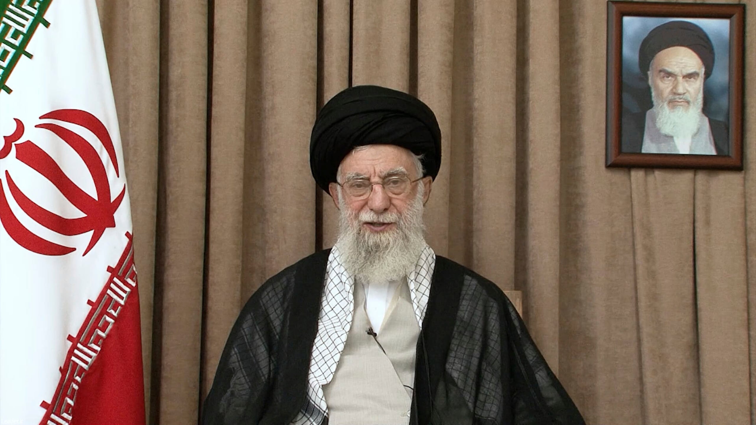 El líder supremo de Irán, el ayatolá Ali Jamanei se mantiene oculto desde que inició el conflicto y no participó hoy de los funerales de estado a los militares que murieron durante el conflicto bélico.