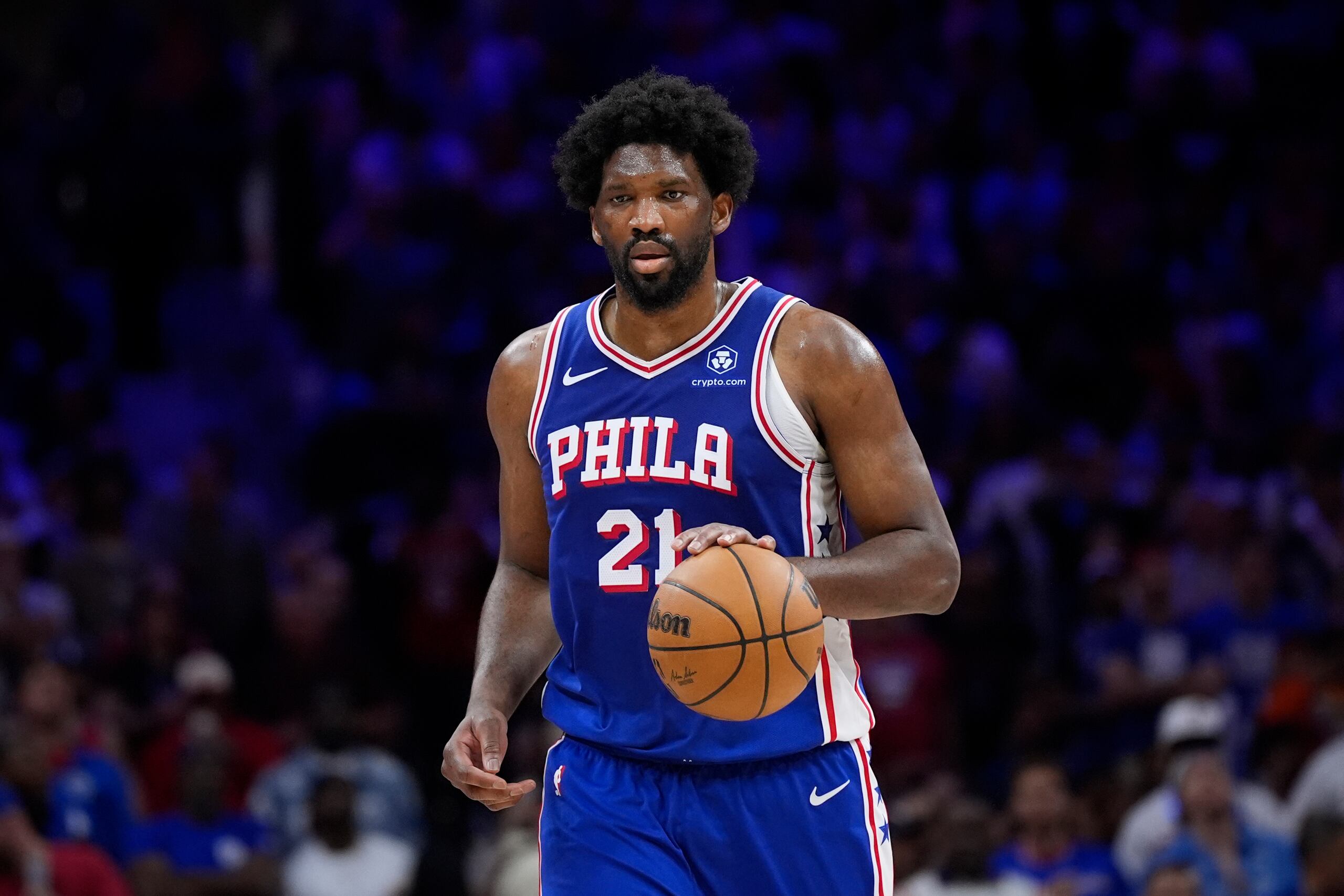 Joel Embiid, de los 76ers de Filadelfia.