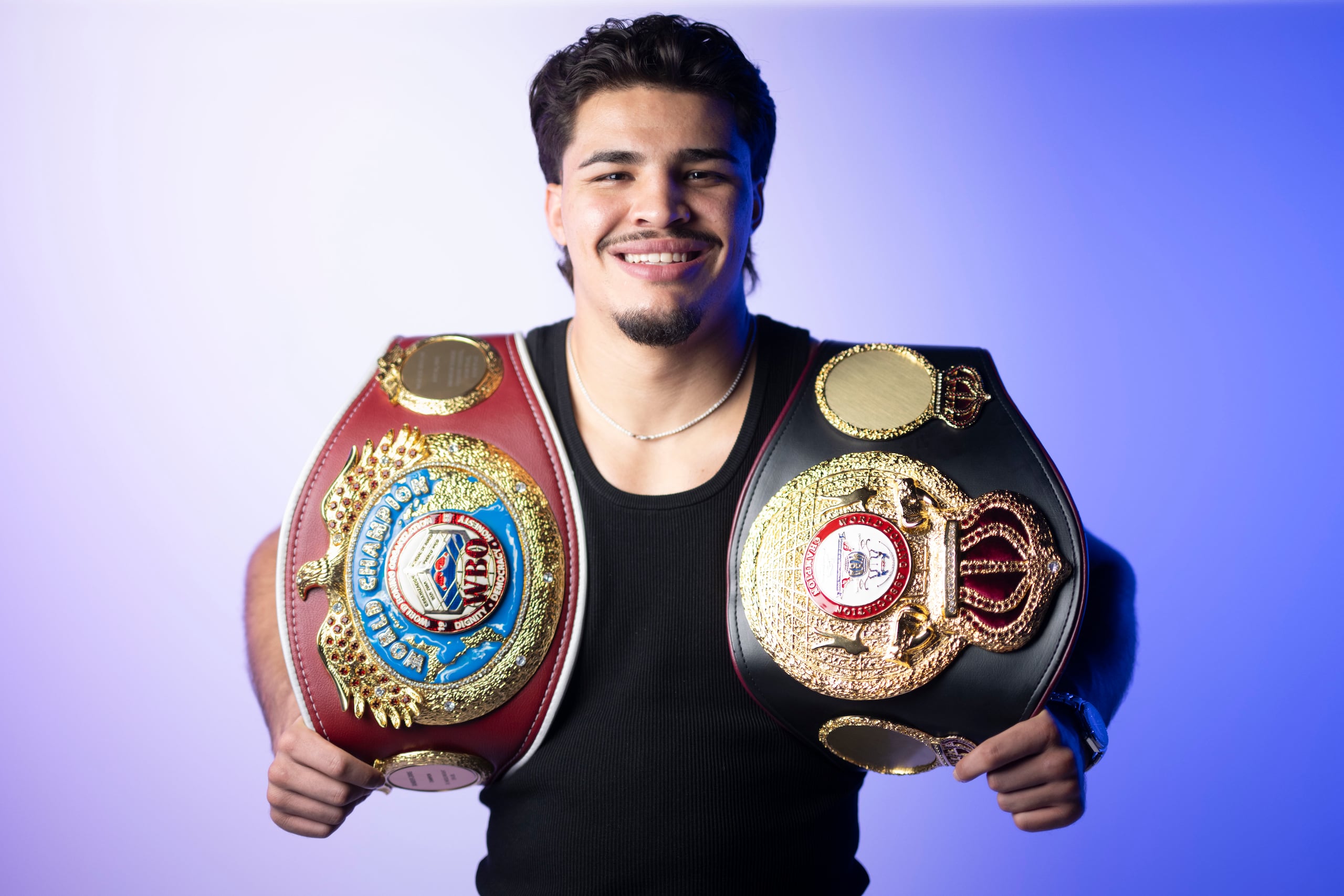 Xander Zayas aún no sale del asombro de todas las emociones vividas entre la semana pasada y su participación en el Super Bowl el domingo.