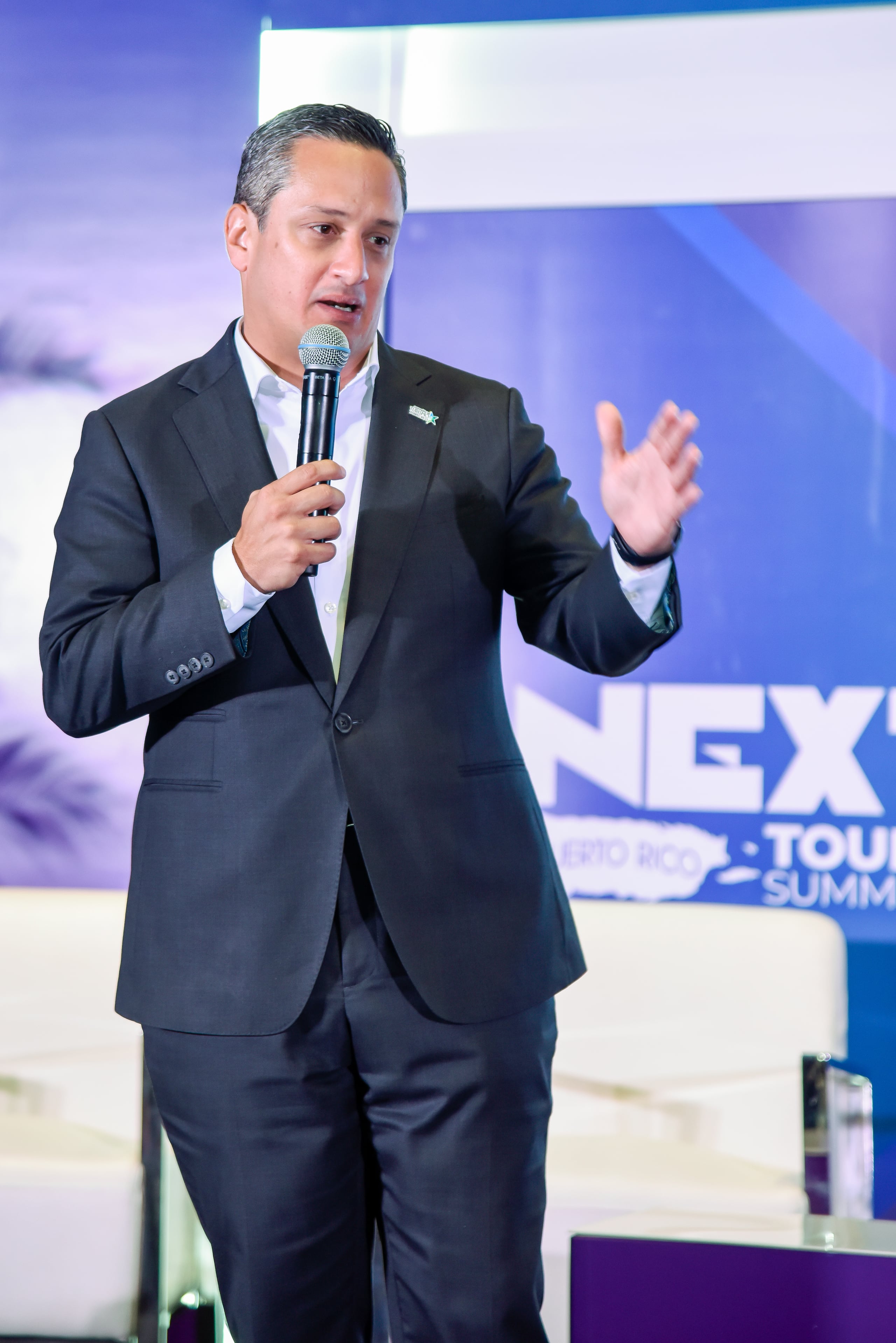 Carlos Mercado Santiago, director ejecutivo de la Compañía de Turismo de Puerto Rico ofreció un mensaje de bienvenida durante el panel Elevating the Significance of High-Quality Tourism.