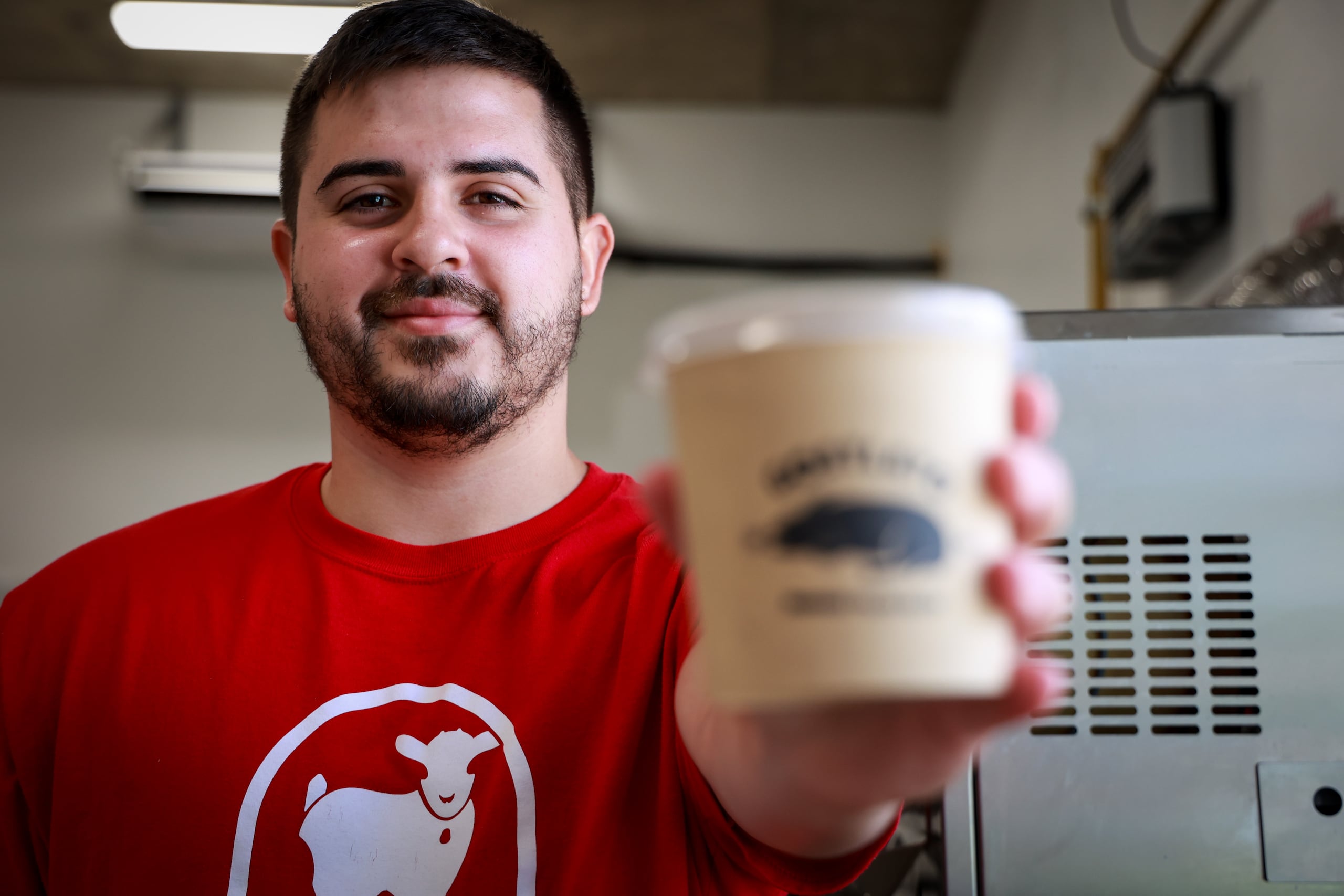 El deseo de emprendimiento del joven chef Kenneth Aguayo lo llevó a confeccionar el rico postre de origen italiano.