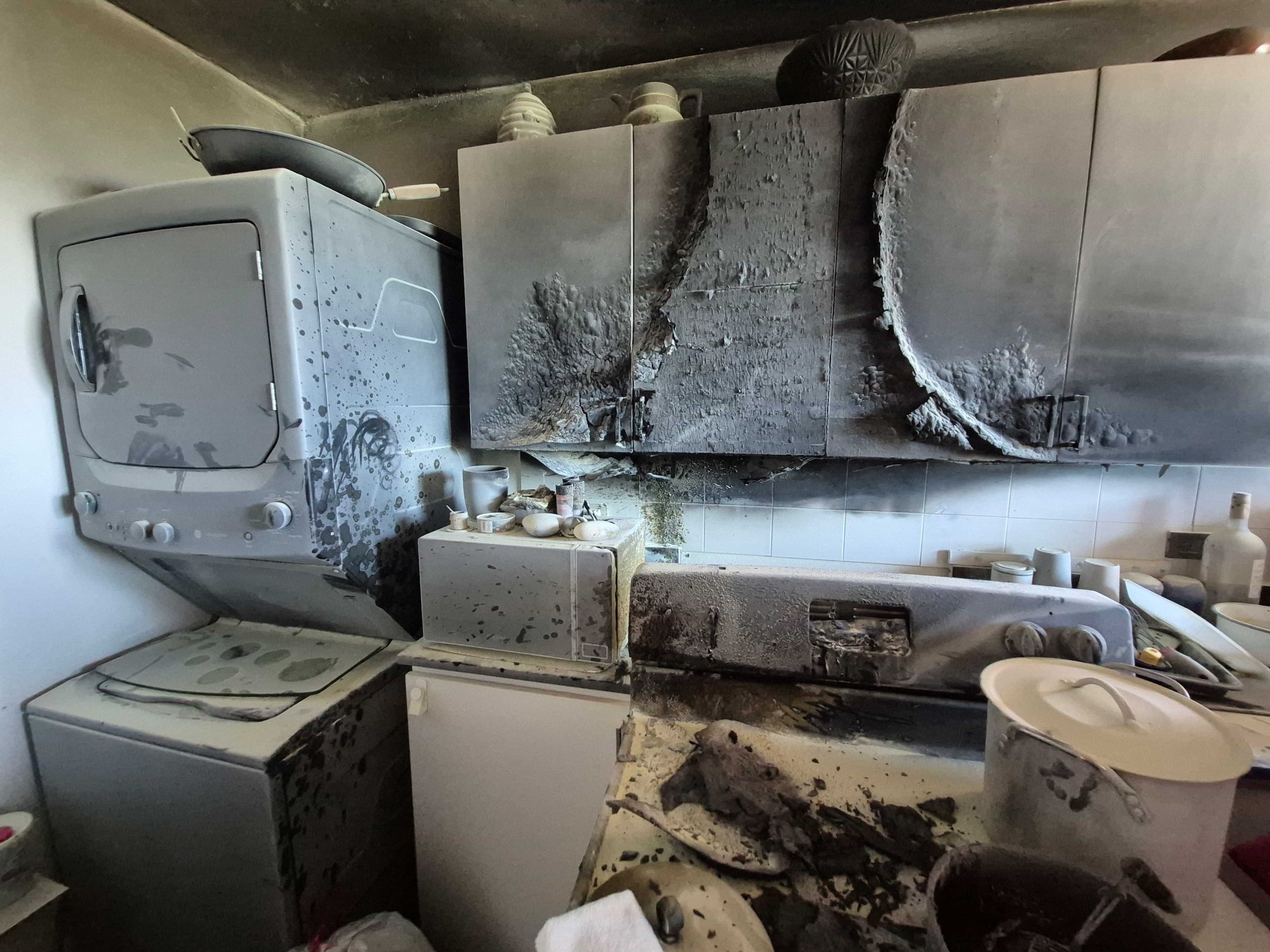 Utilice un cronómetro para acordarse que la estufa o el horno están encendidas.