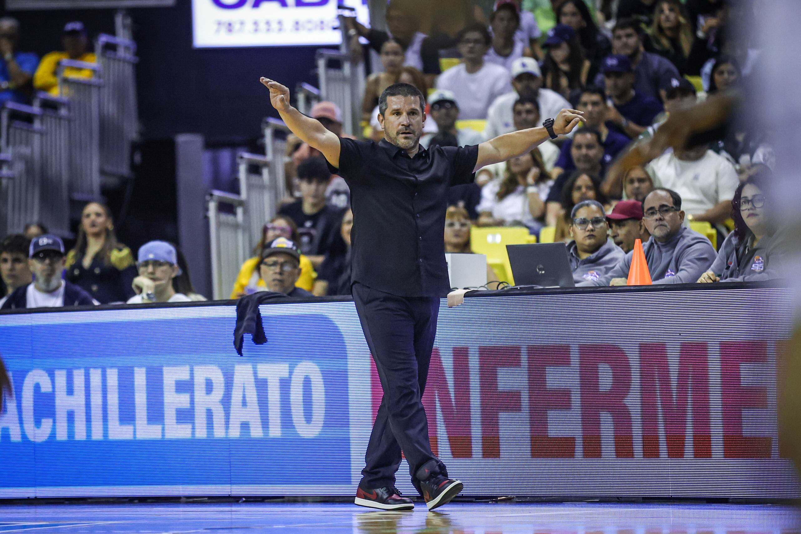 Juan Cardona, dirigente de los Piratas de Quebradillas.