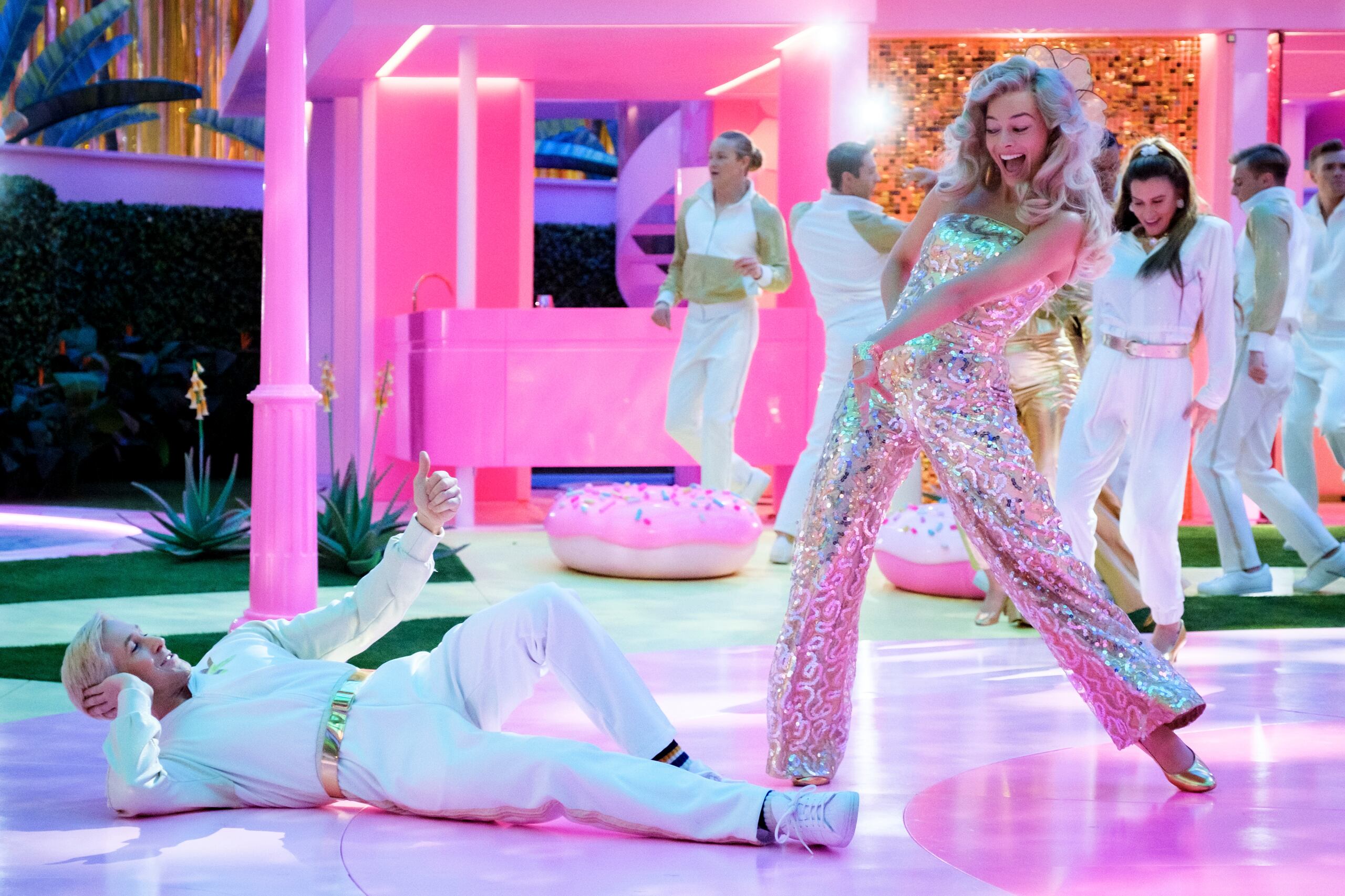 Barbie recaudó más de $1,400 millones en taquillas.