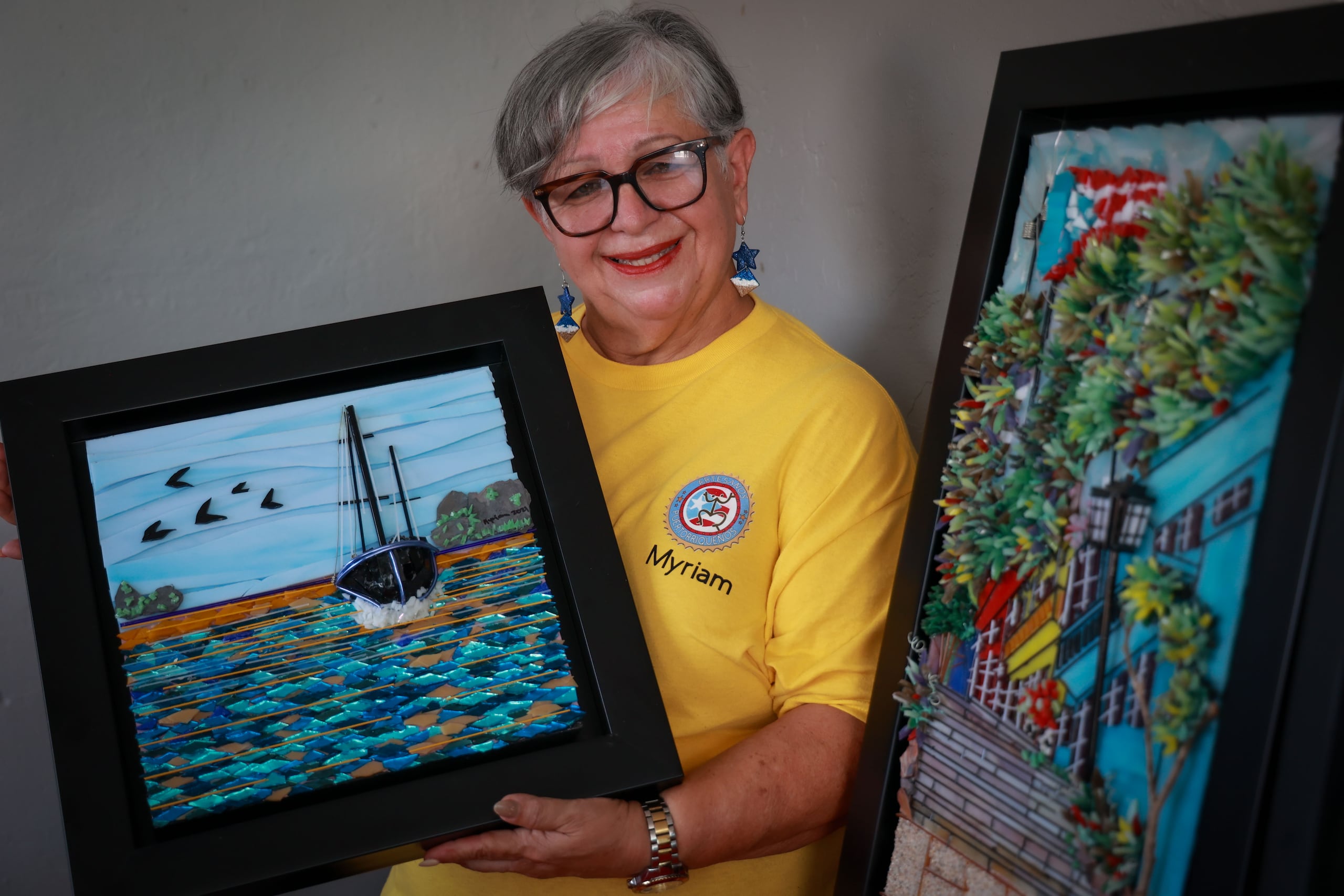Myriam se dedicó a trabajar con resina y arena, y principalmente crea mosaicos.