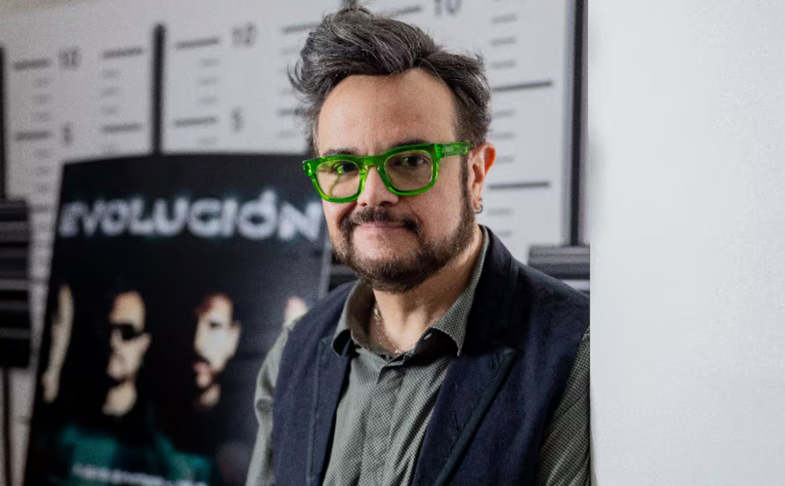Aleks Syntek.