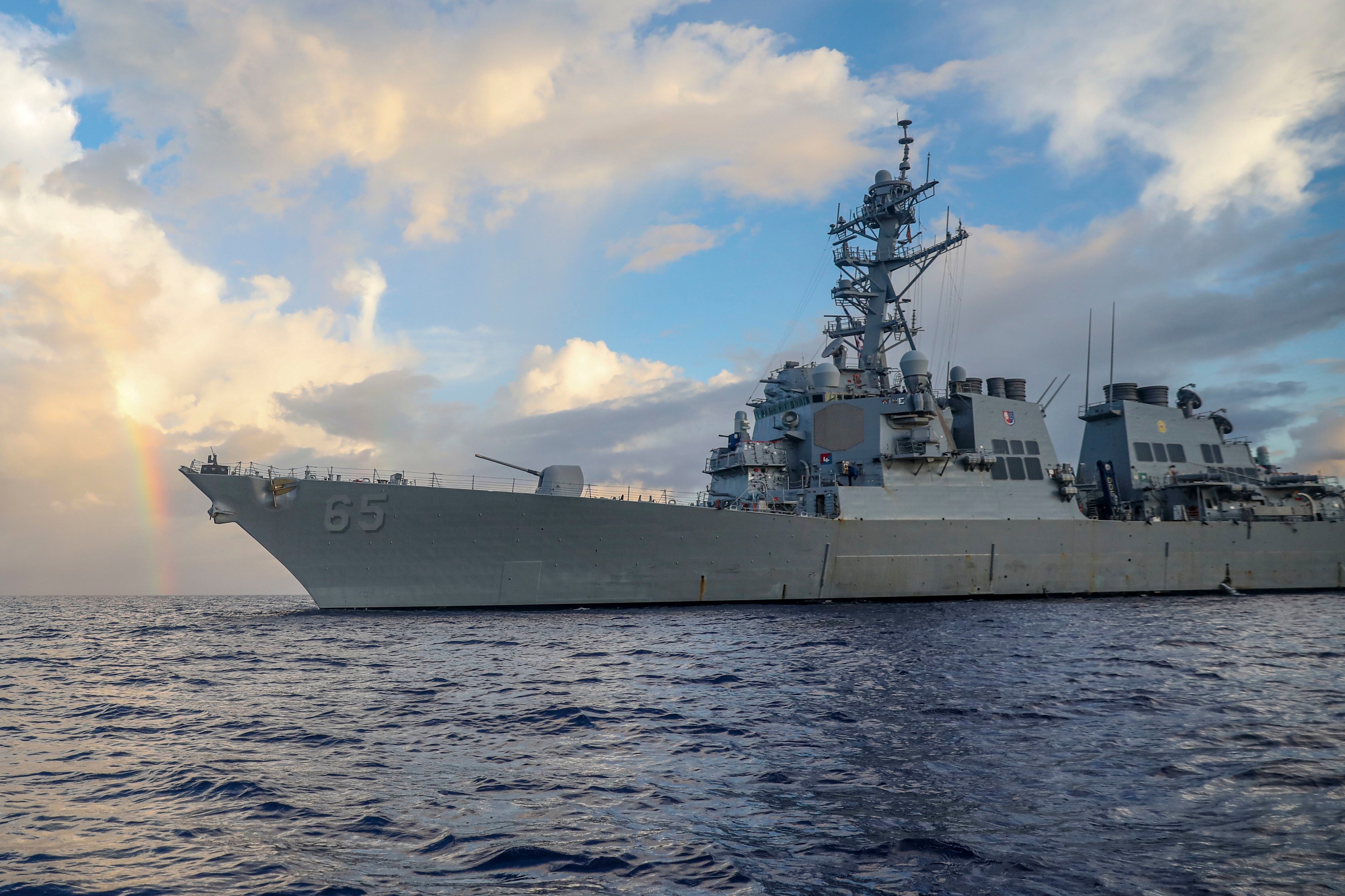 Imagen de la cobertura de: Destructor de la Marina de Estados Unidos se averió en el Pacífico y quedó sin energía por cuatro días