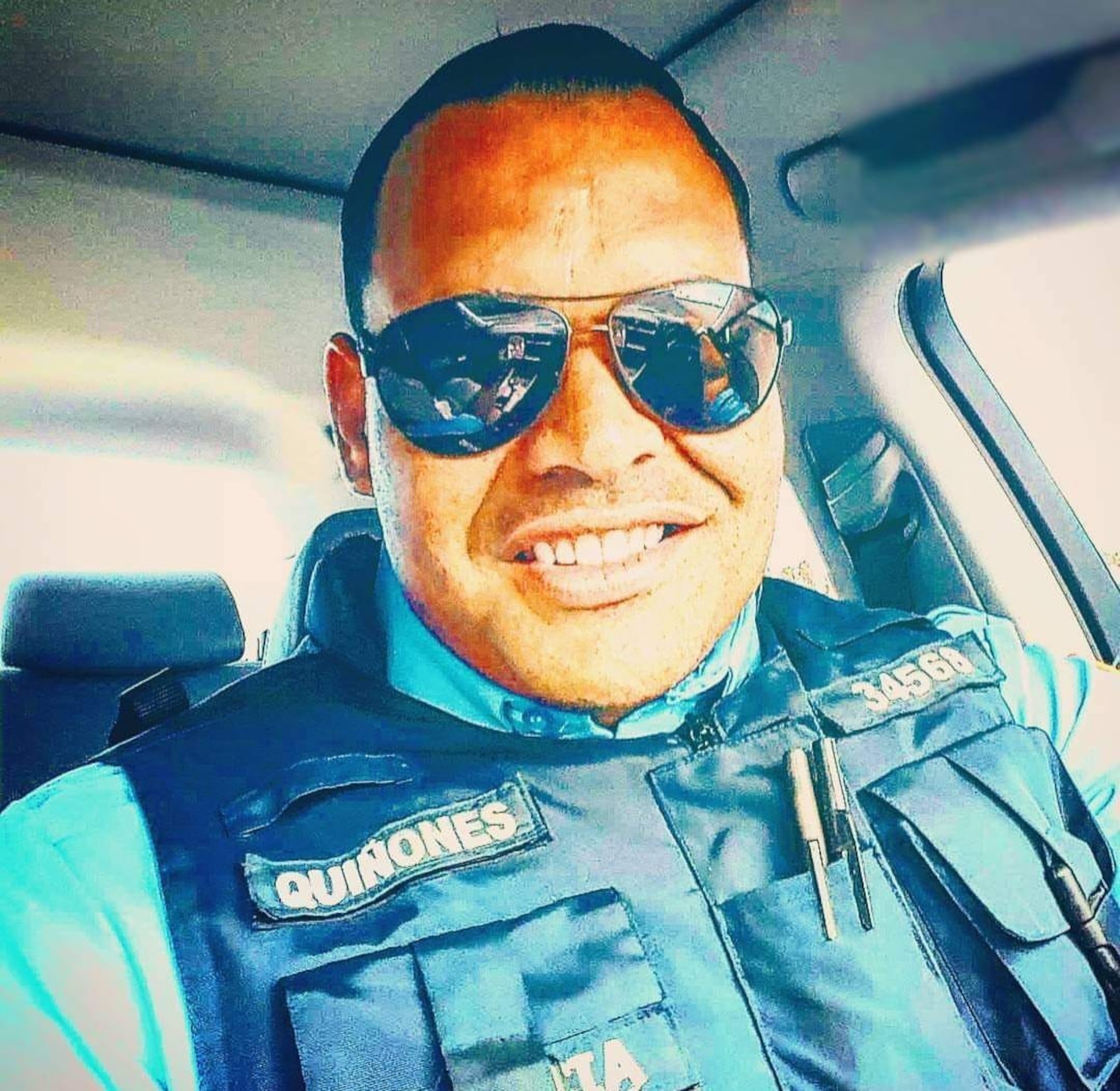 Zachary Quiñones Bon, un policía asignado al cuartel del aeropuerto fue arrestado por presunto contrabando de cocaína.