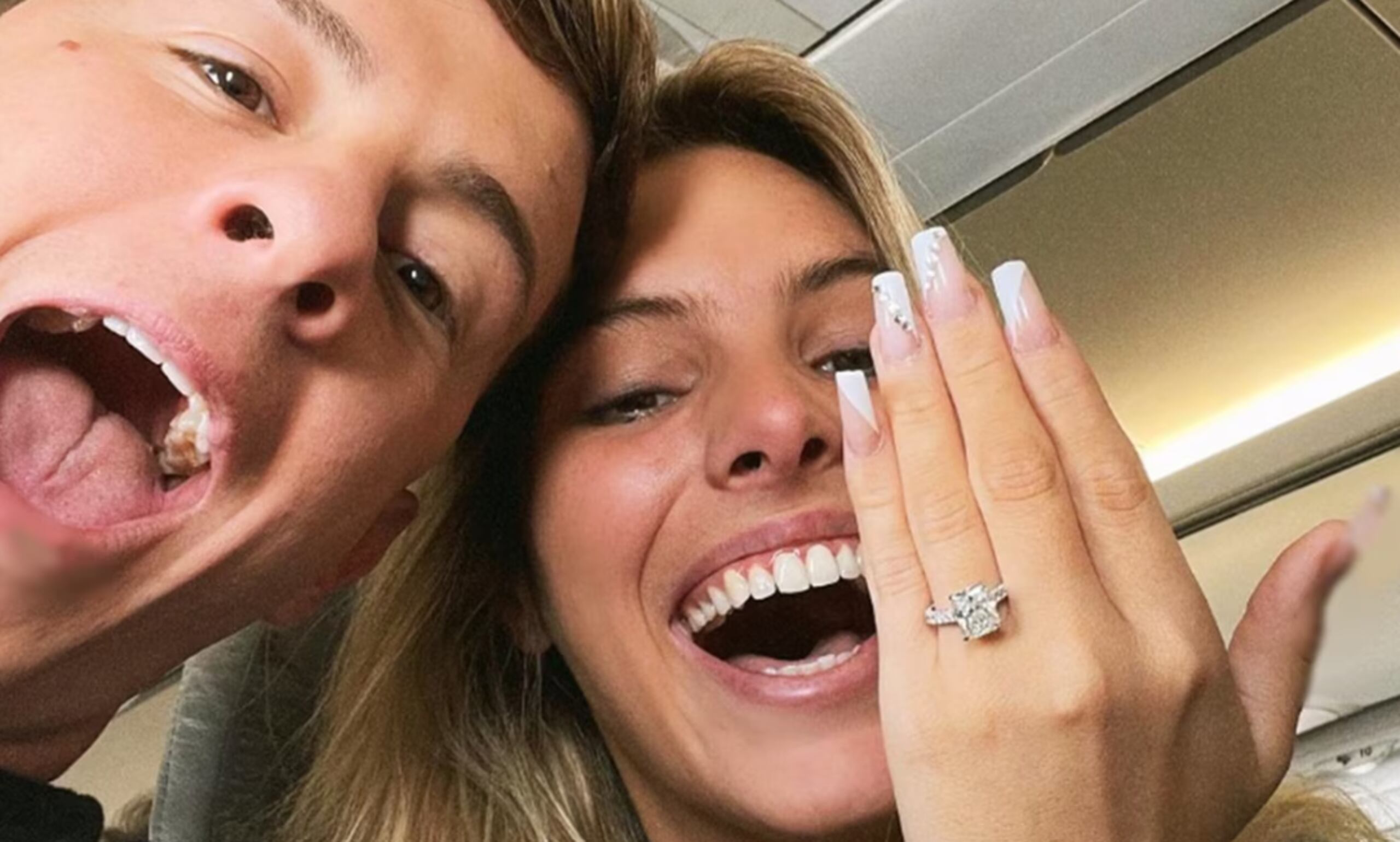 La influencer estaría dando señales de que la relación terminó.