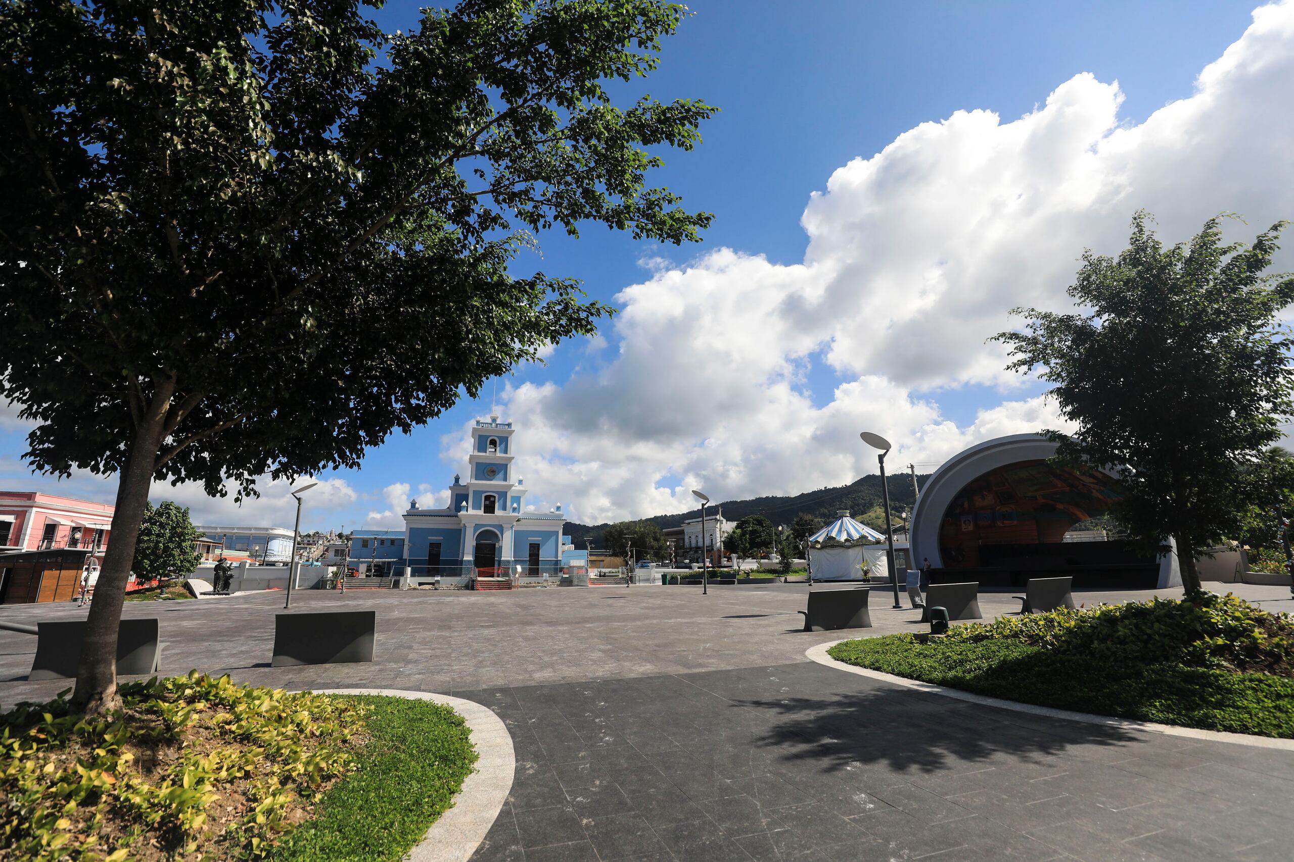 La plaza pública de Cayey.