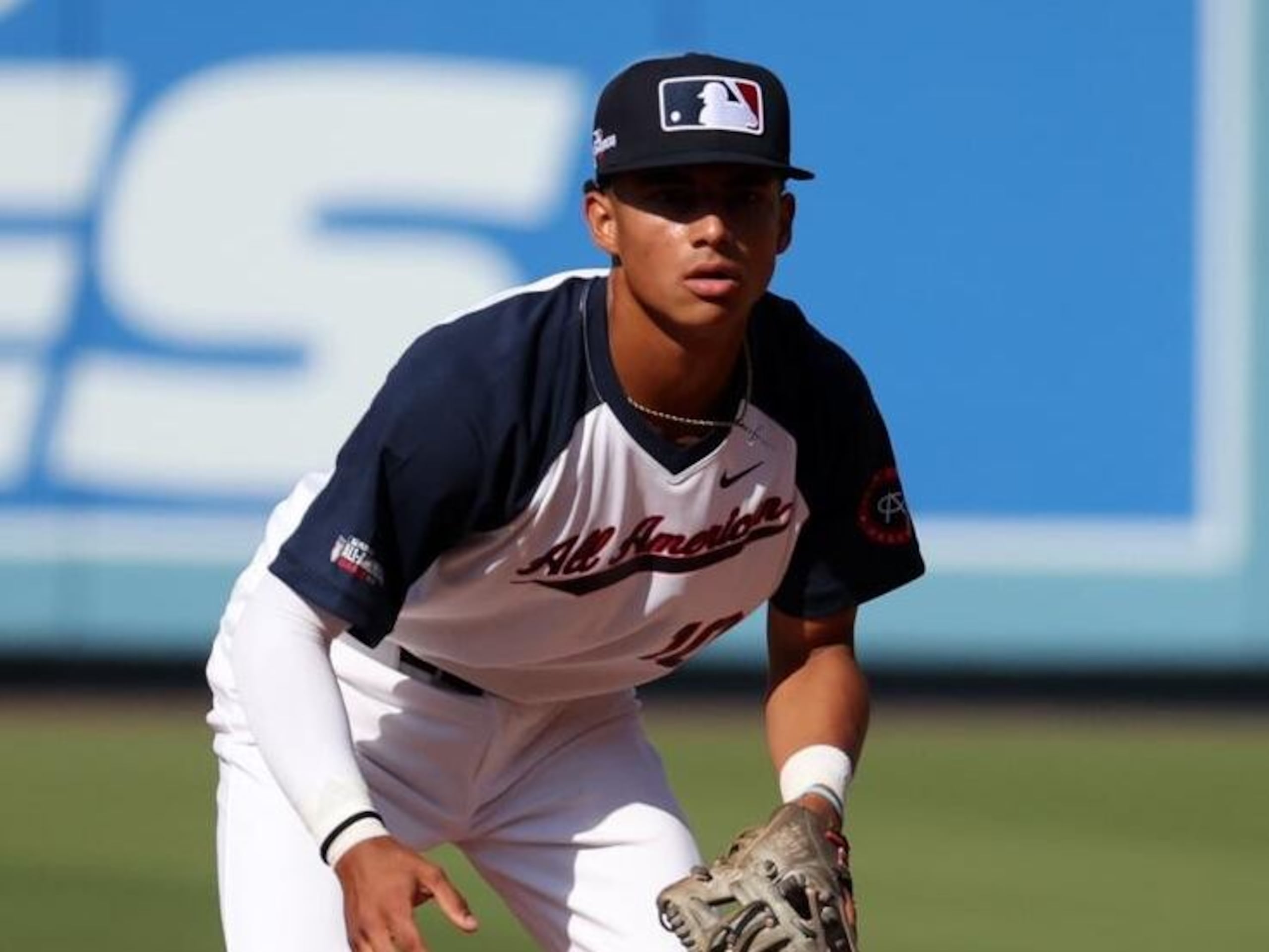 Aiden Ruiz, con abuelos paternos naturales de Moca y su abuena materna de Ponce, es considerado el mejor campocorto defensivo del sorteo.