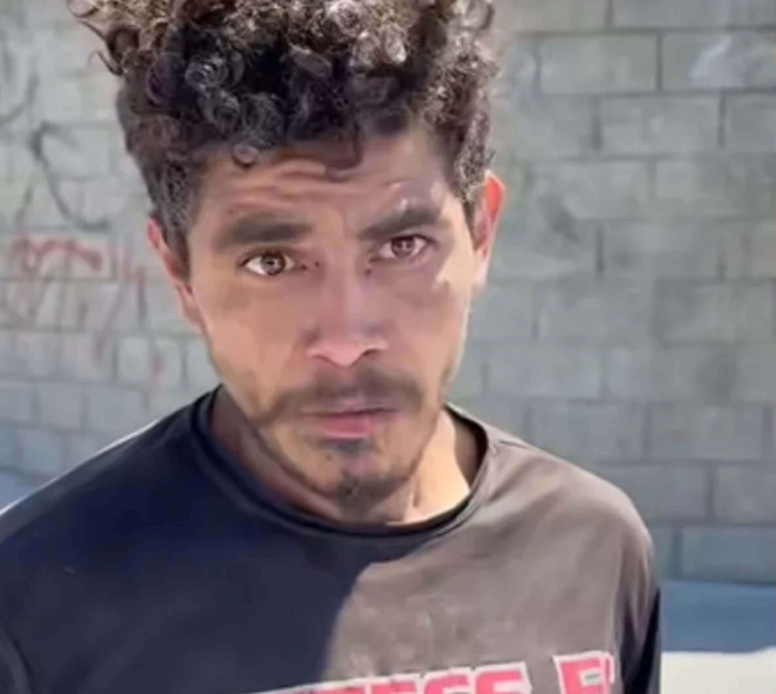 Si bien el sorpresivo hallazgo puso fin a tres largos años de angustia, Gabriela aún tendrá que esperar cuatro semanas más para poder reunirse con Félix Cotero