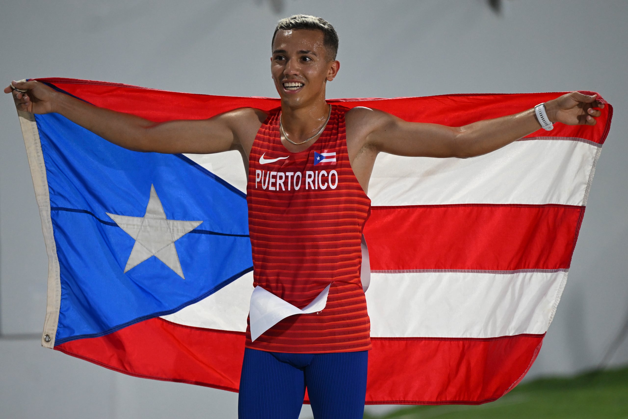 Barranquitas celebra el triunfo de su atleta.
