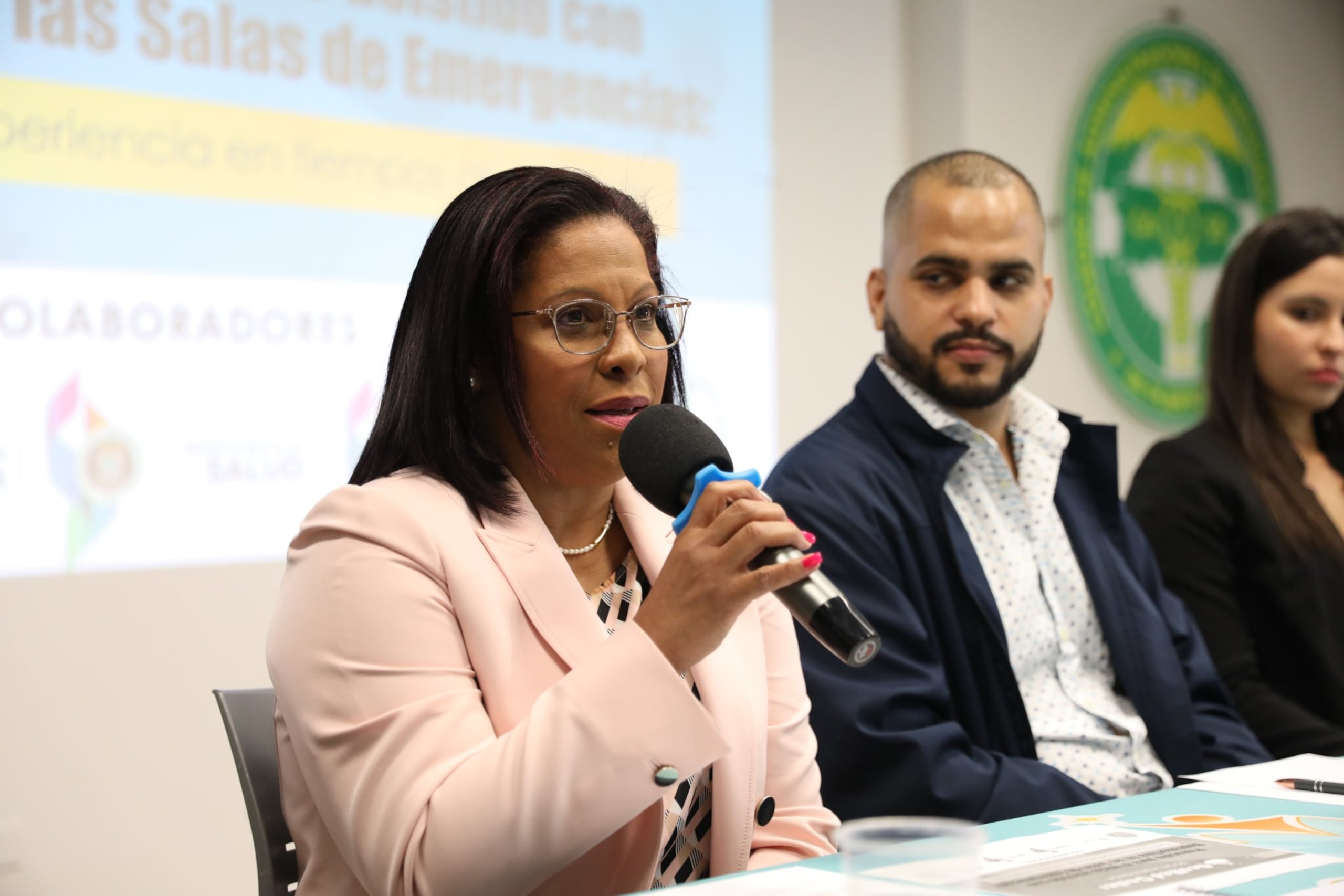 La buprenorfina continúa siendo uno de los tratamientos de primera línea ante la crisis de opioides. En la foto, la Dra. Rosa Castro Ávila, directora ejecutiva de NeoMed Center y el Lcdo. Christian Romero, Consejero Profesional, Especialista en Adicciones de NeoMed Center.