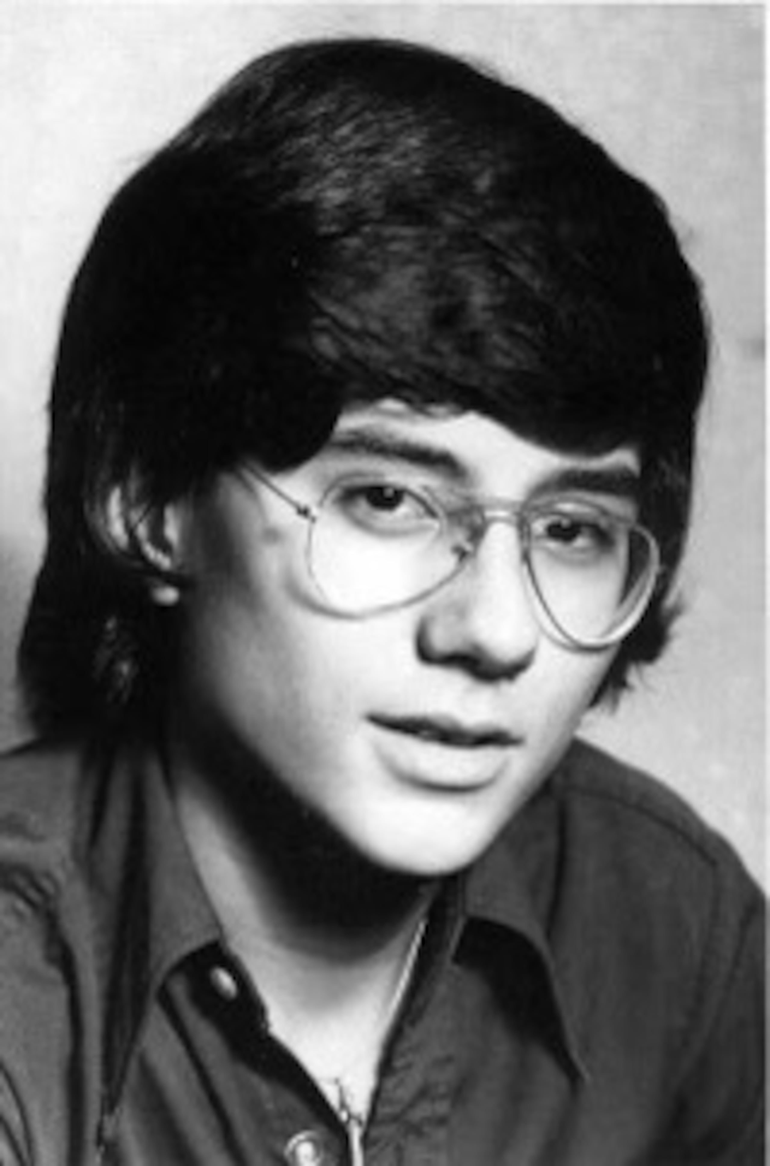 Javier Martínez popularizó temas como "Un amigo como tú", "Nuestra canción" y “¡Ay, Amor!”, junto a "La Pandilla", entre otros.