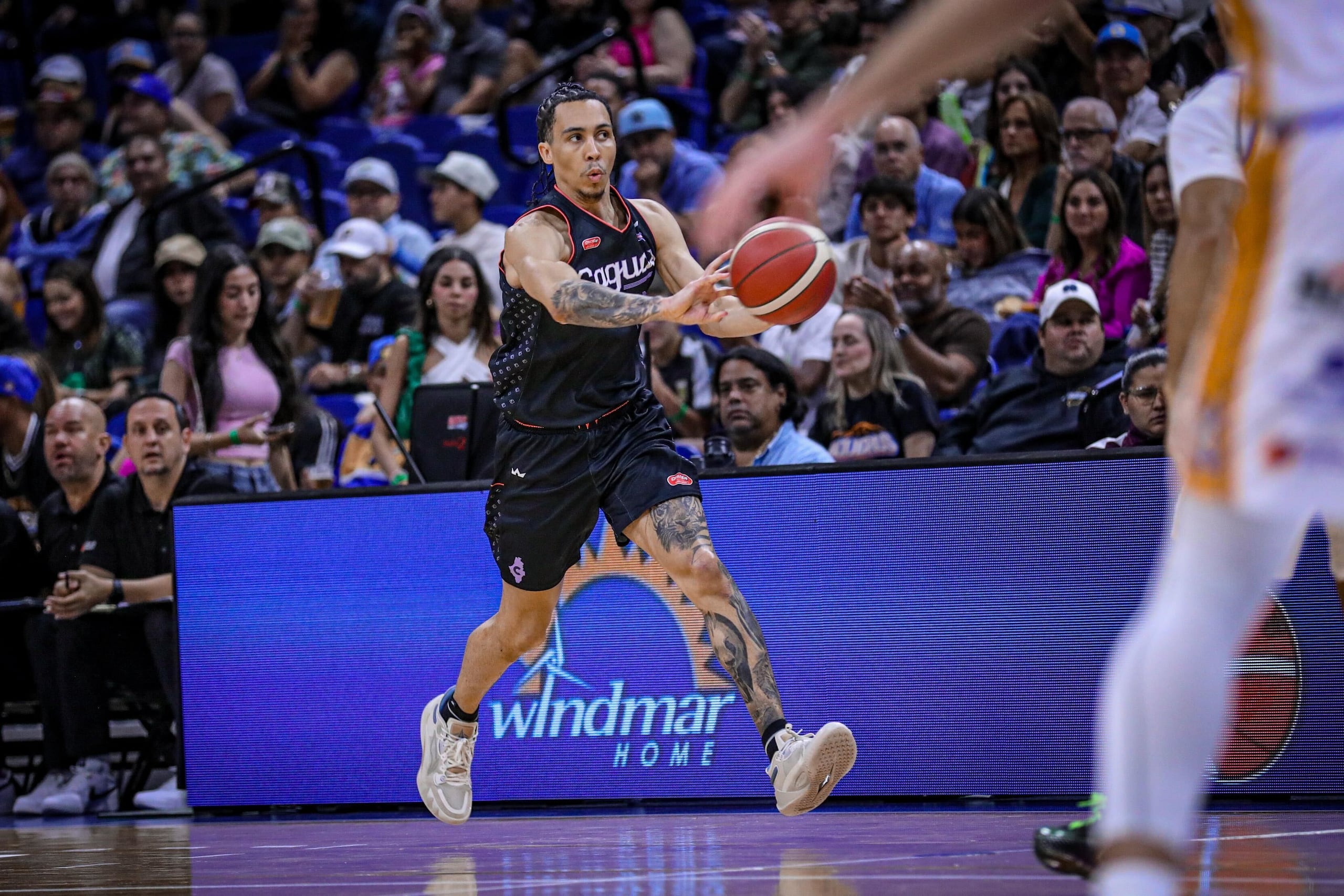 El refuerzo de los Criollos de Caguas, Travis Trice, está liderando el BSN en asistencias.