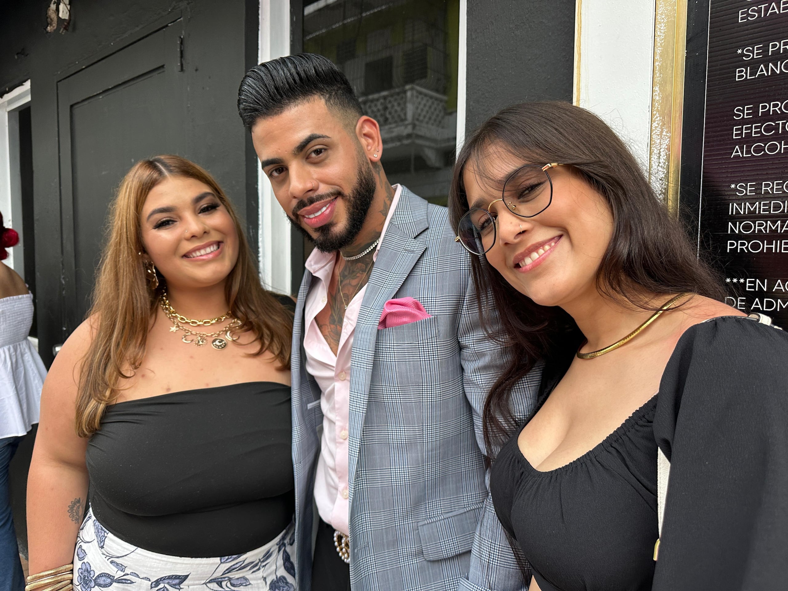 Jesmarie Rivera, Christian Ortiz y Keishla Delgado también se atrevieron al "Karaoke Challenge".