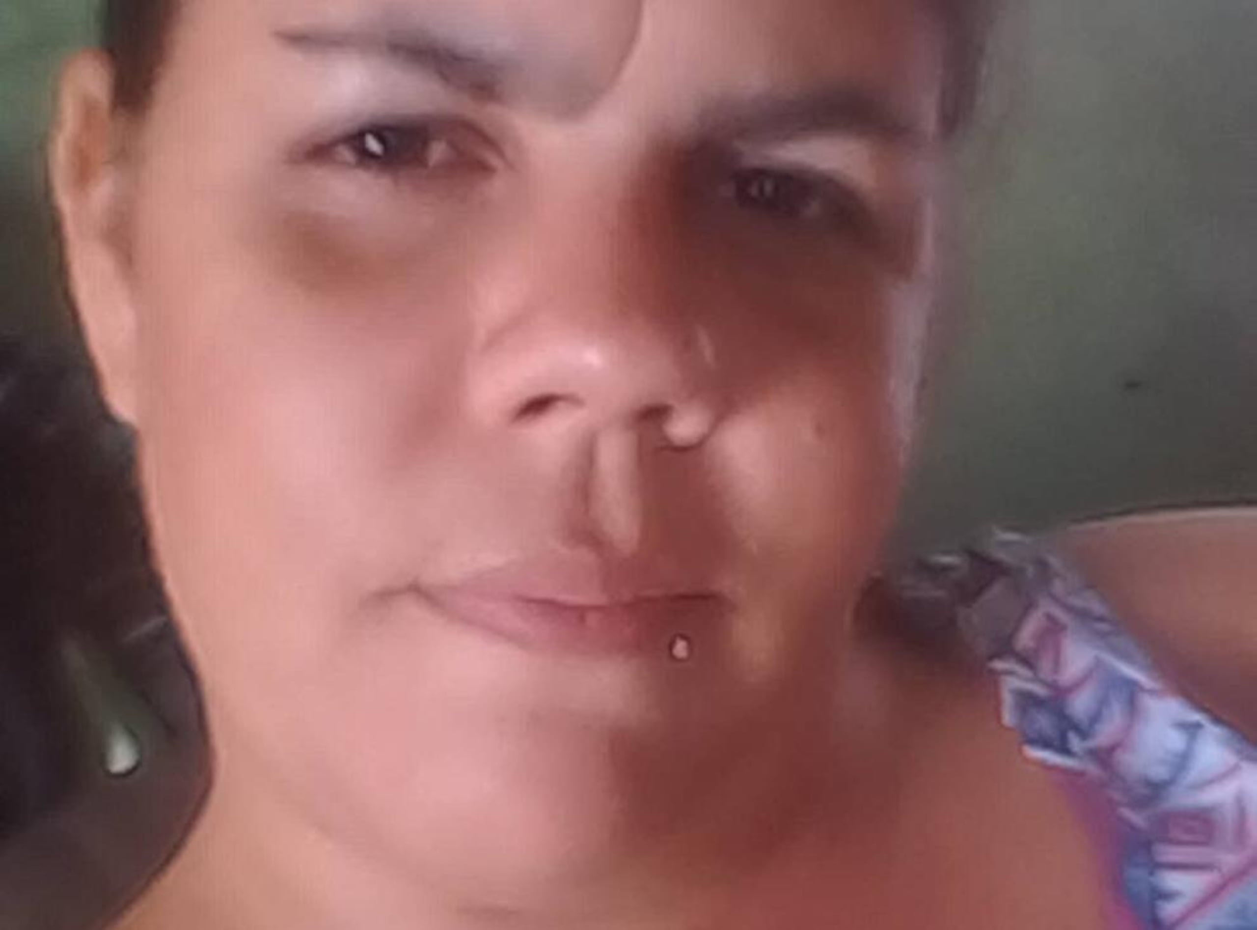 Un hermano de la víctima confirmó la identidad Yarelis González Lanzó, de 35 años.