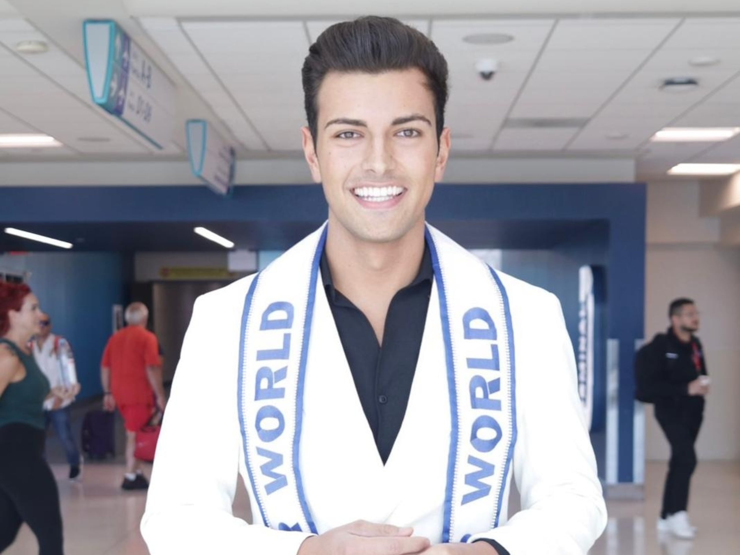 El puertorriqueño consiguió el primer título internacional del festival de belleza para la Isla del Encanto.