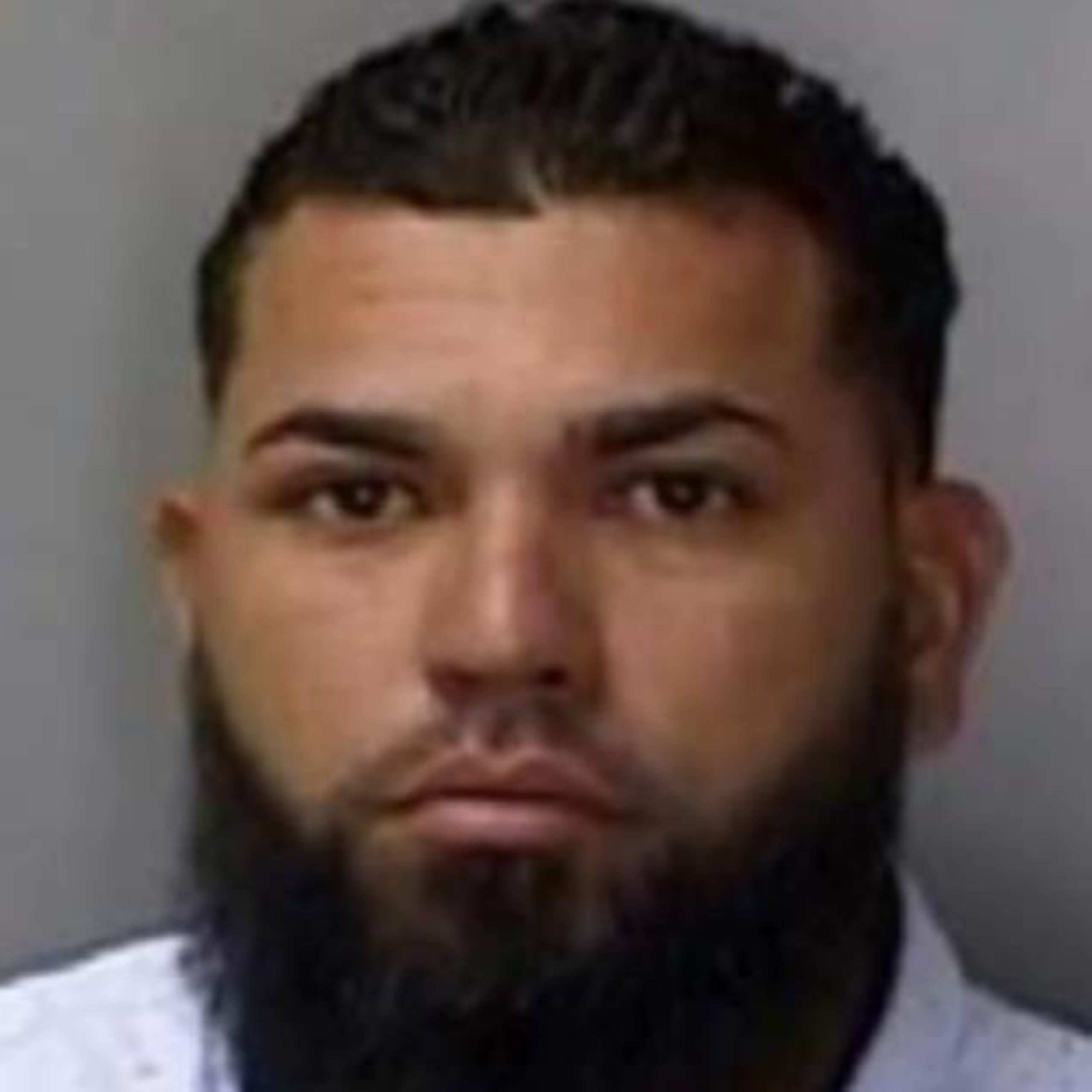 Contra José Carlos Aponte Ramos pesa una fianza de $27.5 millones. (Archivo)