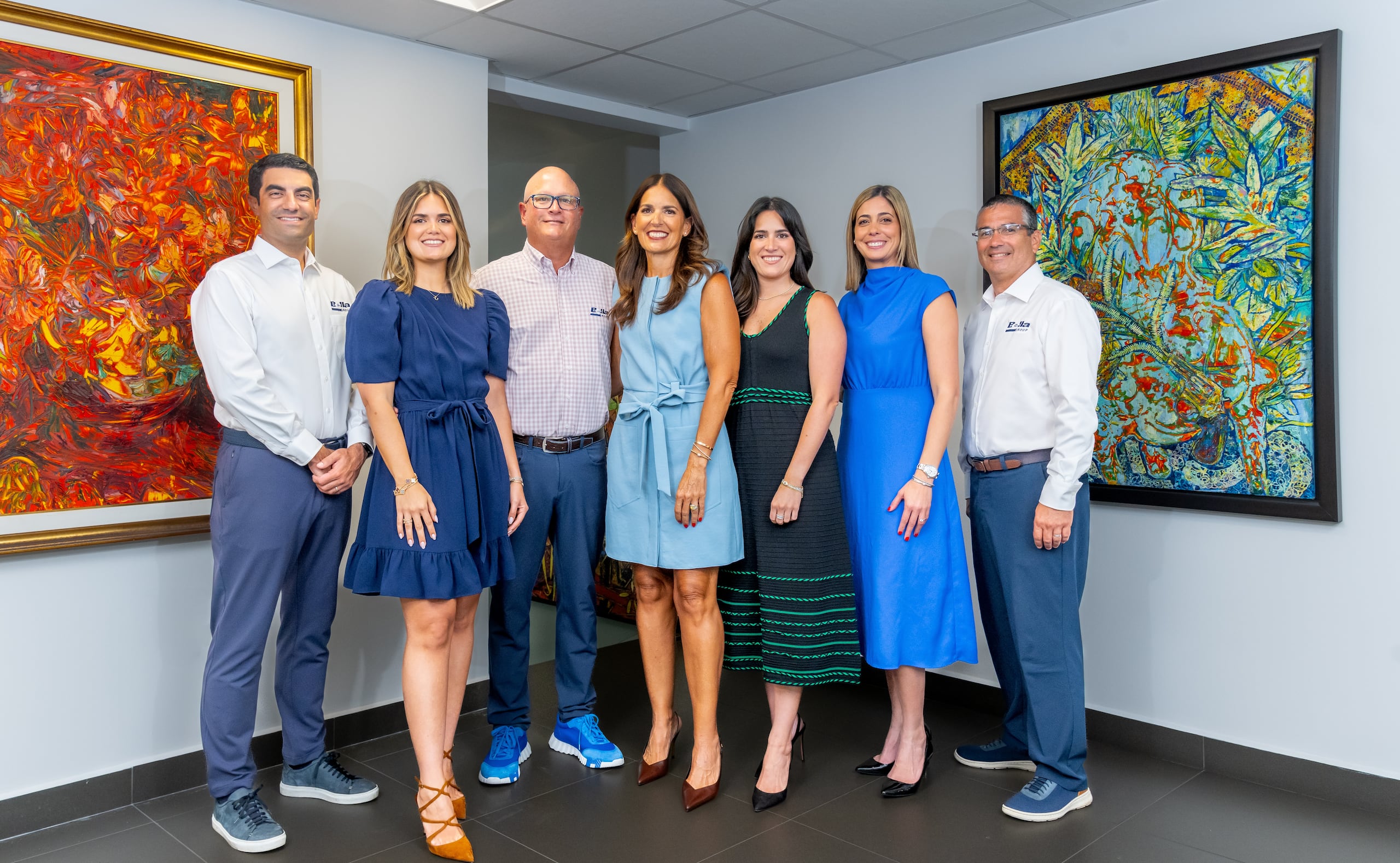 De izquierda a derecha, Ian Figueroa, EVP & COO; Cecilia López-Lay Esteve, gerente general de Servicio; Carlos López-Lay, propietario, presidente & CEO; María Esteve, propietaria y vicepresidenta ejecutiva; María Isabel López-Lay Esteve, gerente de Ventas; Daisy Rodríguez, vicepresidenta de Recursos Humanos; y Rolando Rivera, EVP y CFO.