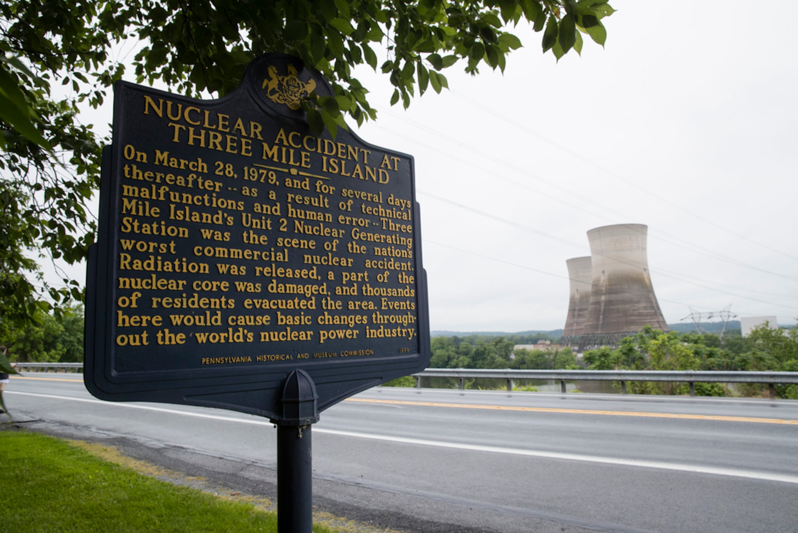 Las torres de enfriamiento de la unidad 2 en la planta de energía nuclear Three Mile Island en Middletown, Pensilvania, el 22 de mayo de 2017.