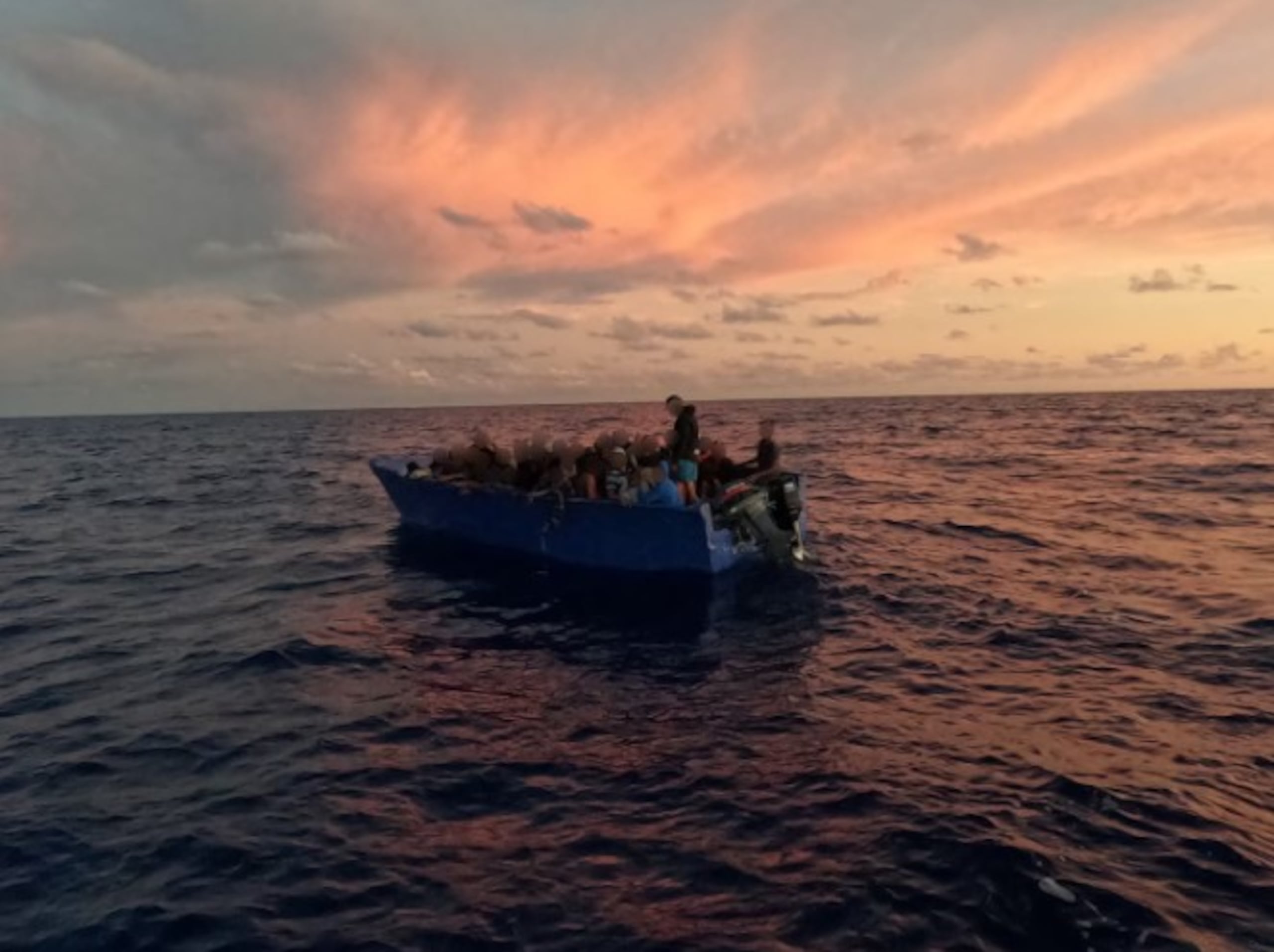 El Pasaje o Canal de la Mona, que separa Puerto Rico de República Dominicana, es una ruta migratoria muy utilizada por los dominicanos y haitianos que tratan de llegar a Puerto Rico.