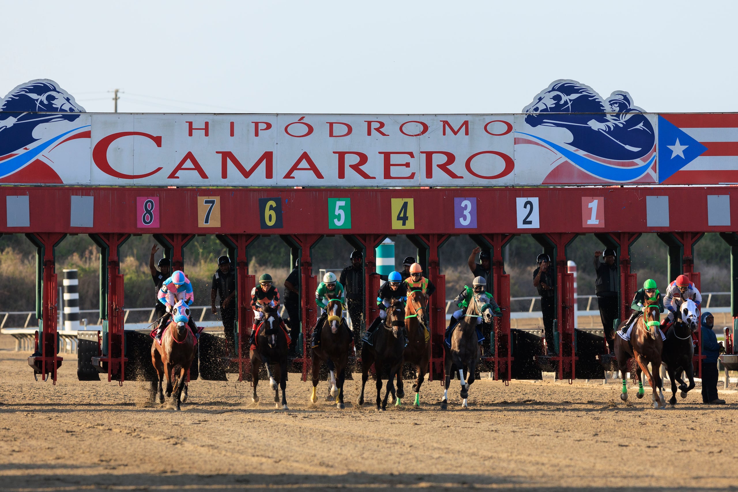 Los jinetes decidieron parar de montar luego de la segunda carrera.