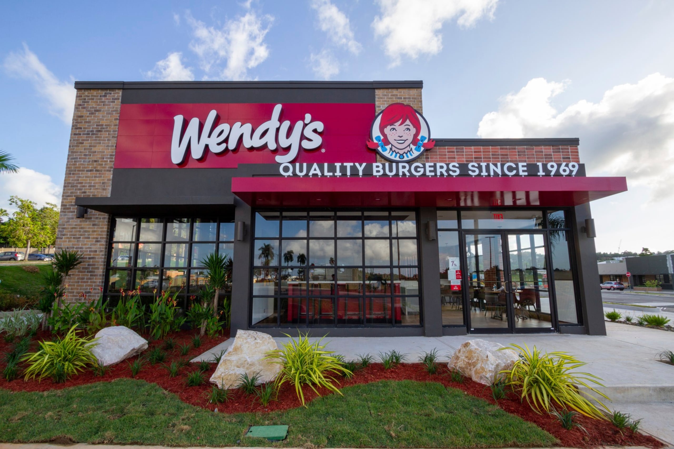 Wendy’s opera en la Isla de forma independiente a la cadena en Estados Unidos.