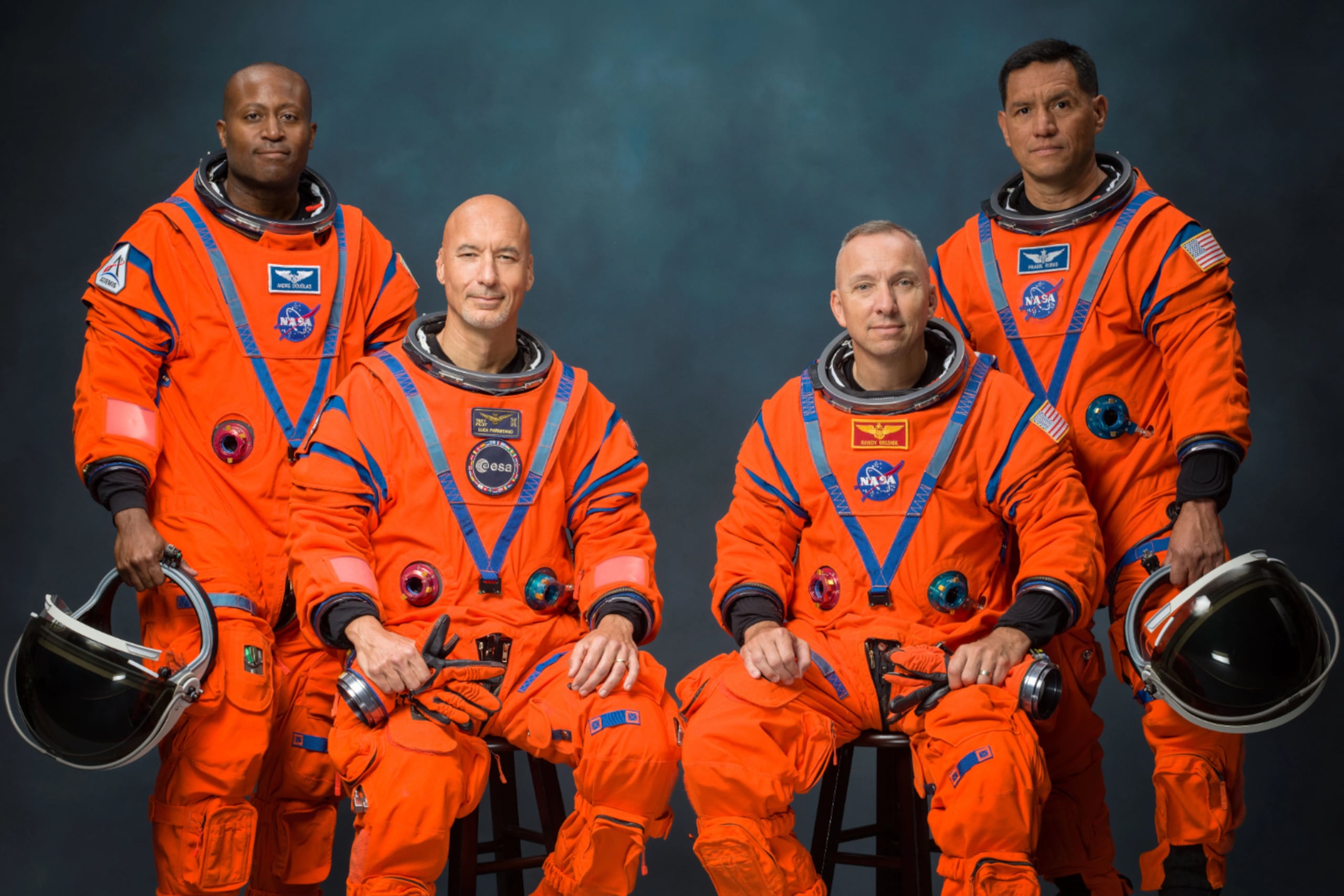 Randy Bresnik, Frank Rubio y Andre Douglas de la NASA, junto con Luca Parmitano de la Agencia Espacial Europea formarán parte de la misión Artemis III.