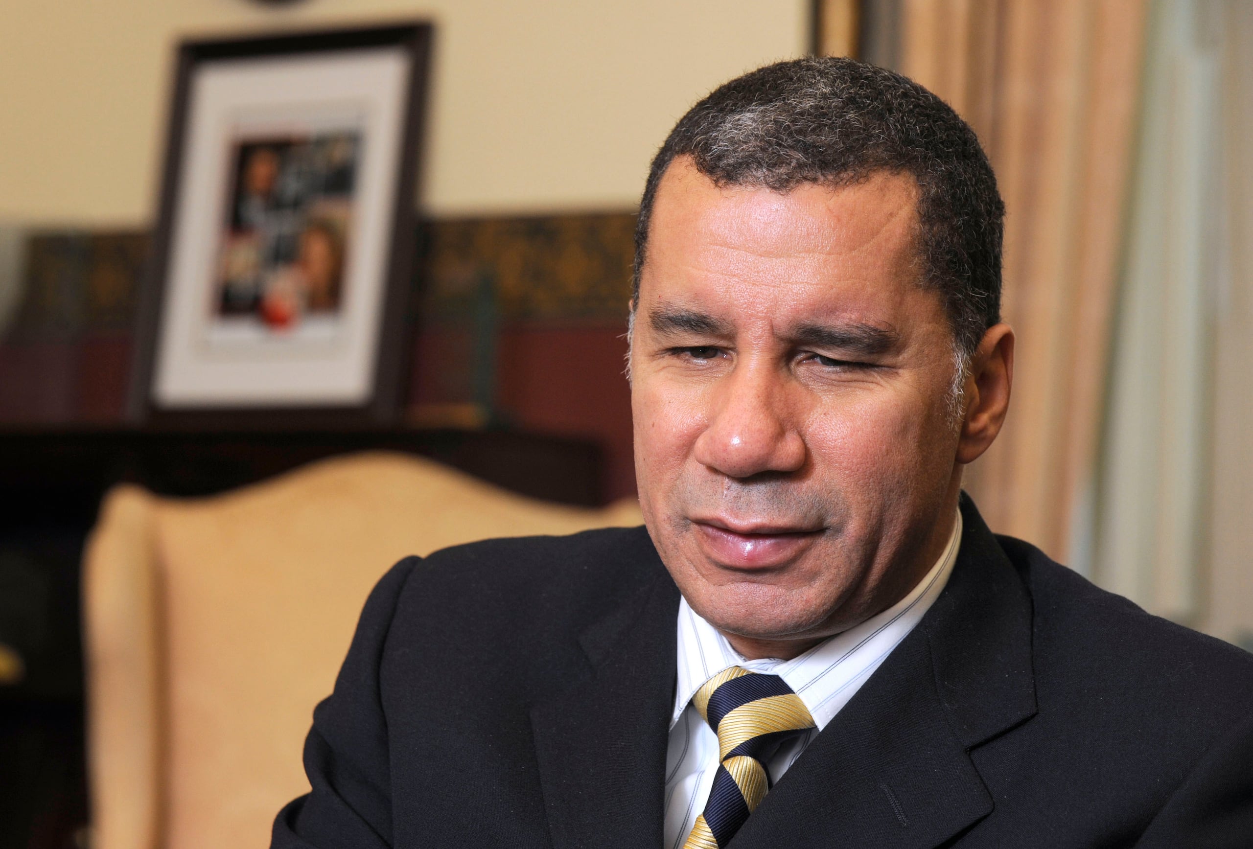 El exgobernador de Nueva York, David Paterson. (Foto AP/Tim Roske, Archivo)