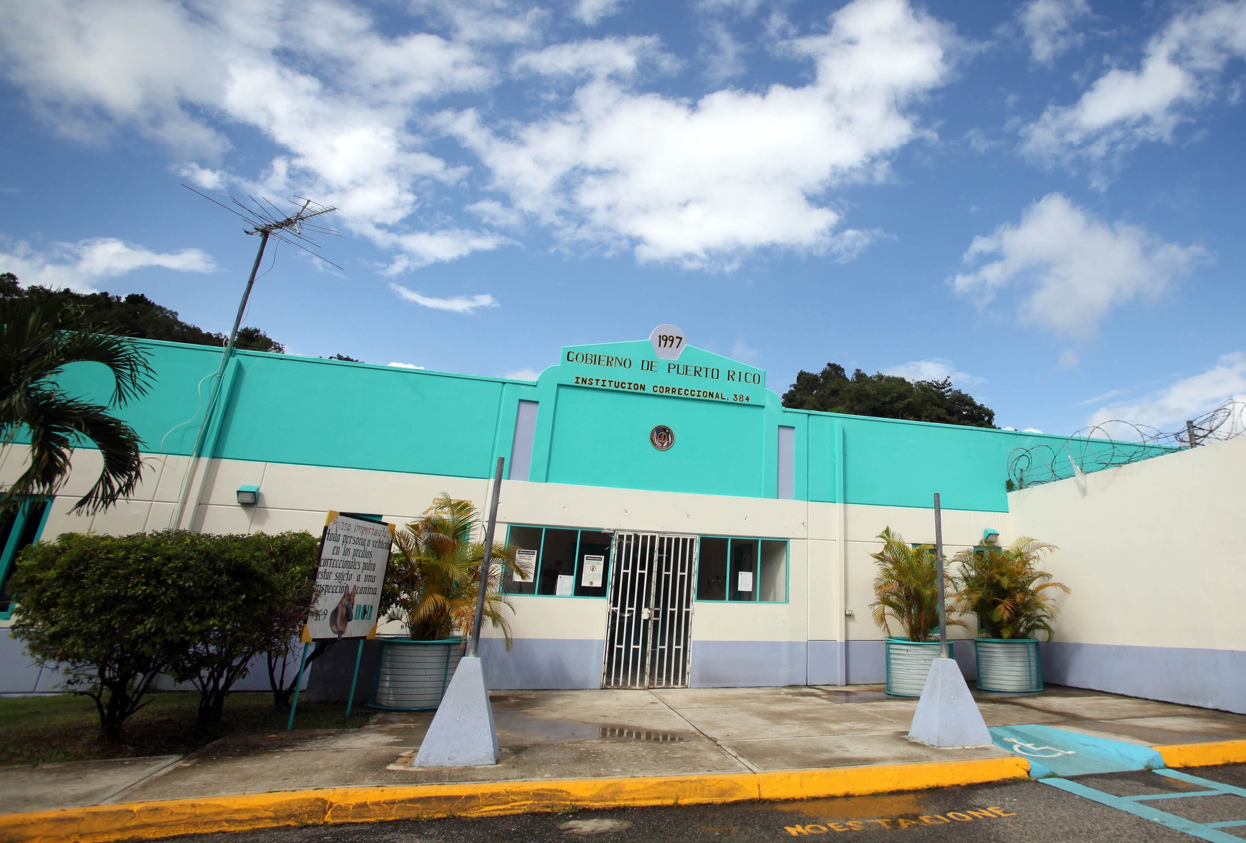 Cruz Tavera fue ingresado en la Cárcel Regional de Sabana Hoyos en Arecibo.