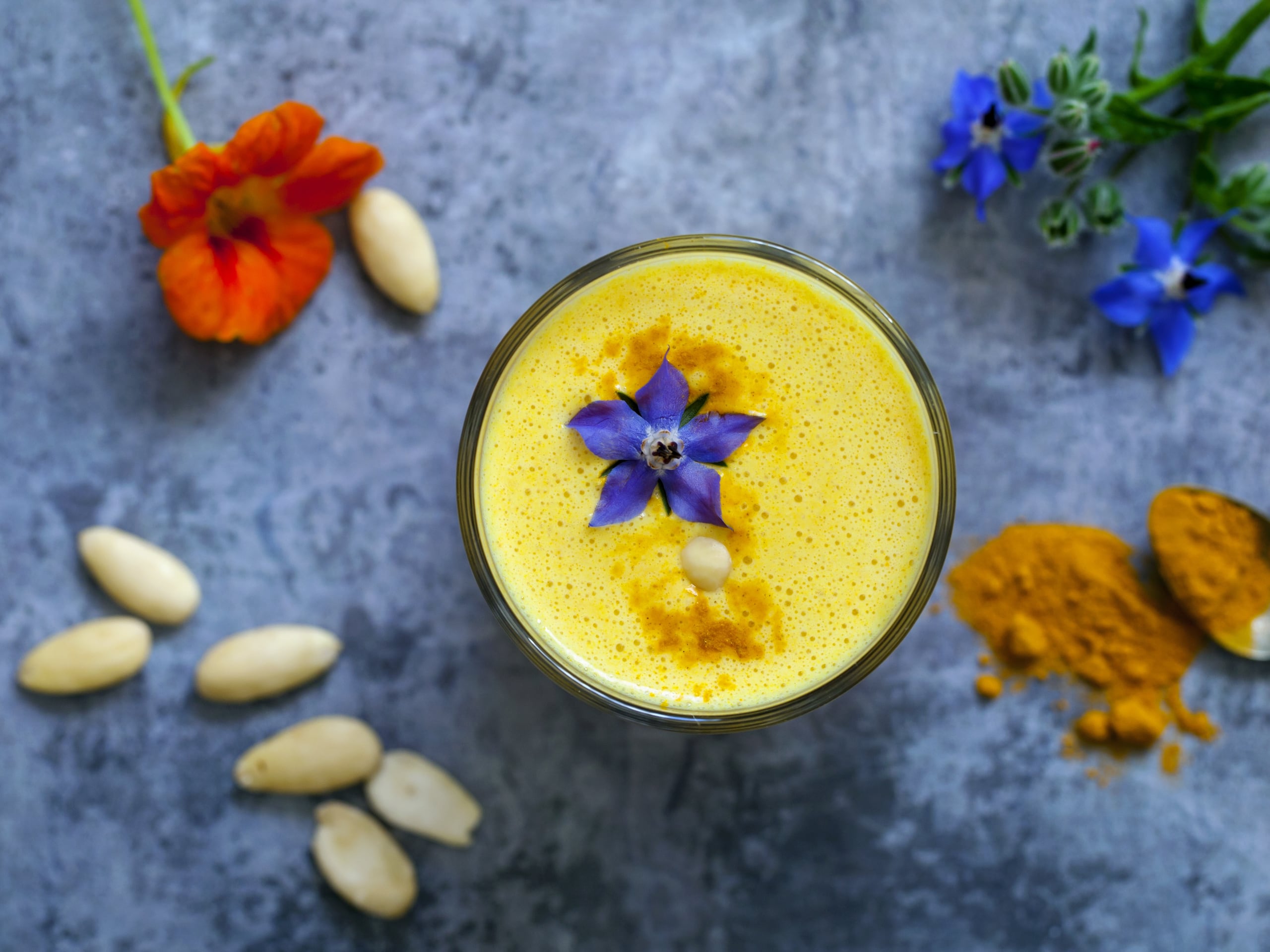 En lugar de imponer restricciones estrictas, la meta principal para el manejo de la endometriosis debe ser practicar una alimentación balanceada.