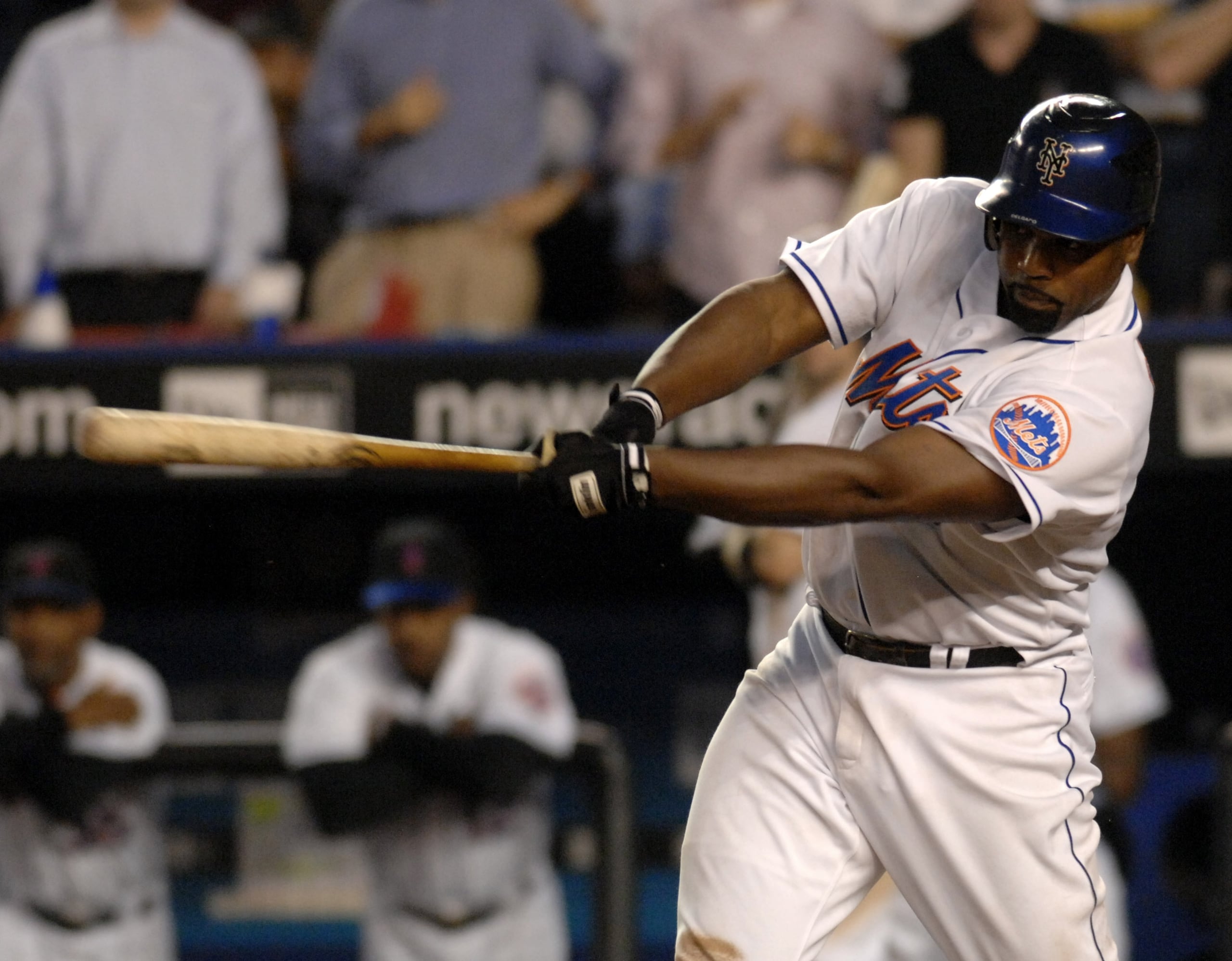 Carlos Delgado en uniforme de los Mets de Nueva York.