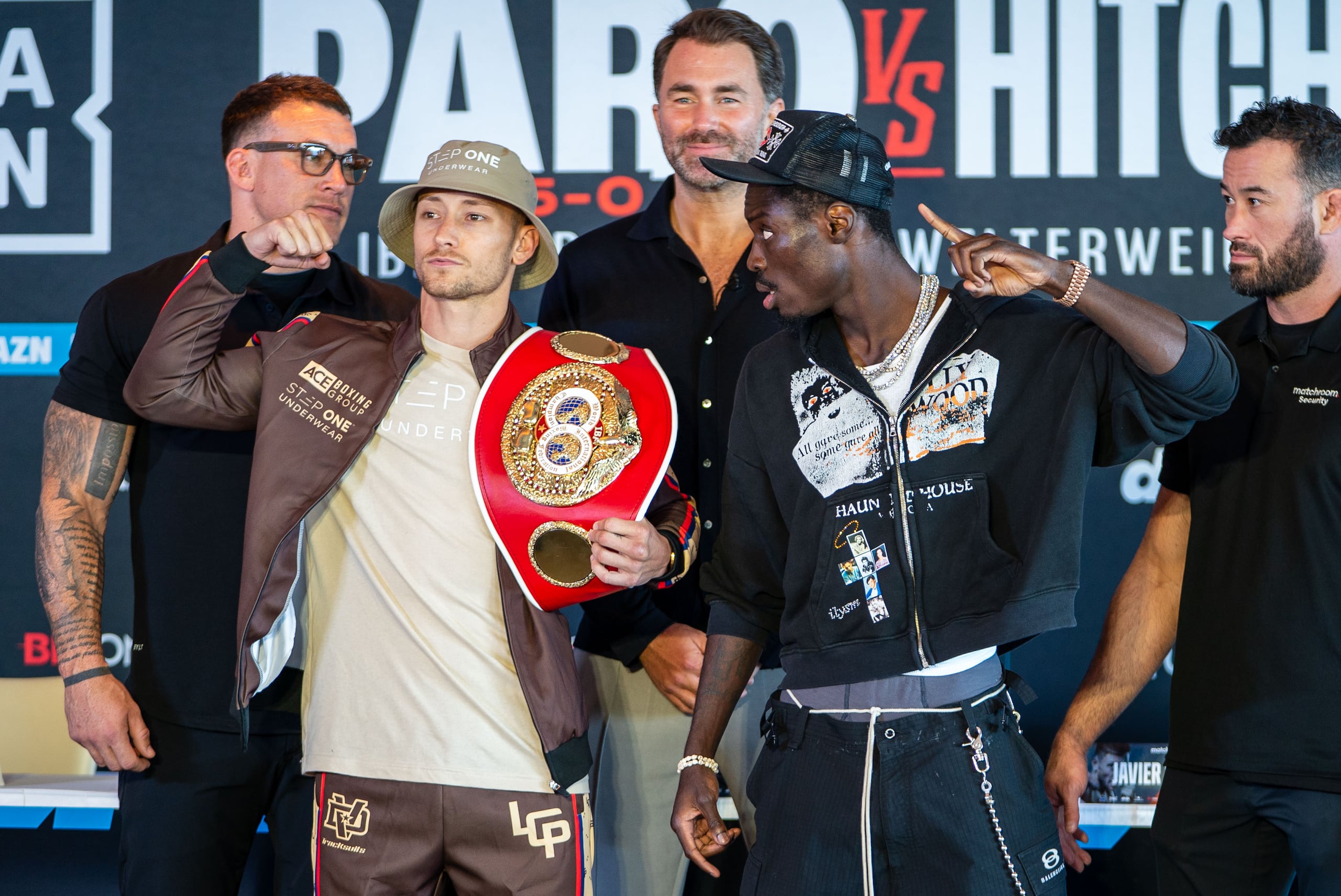 Matchroon Boxing trae boxeo internacional este sábado al Coliseo Roberto Clemente.