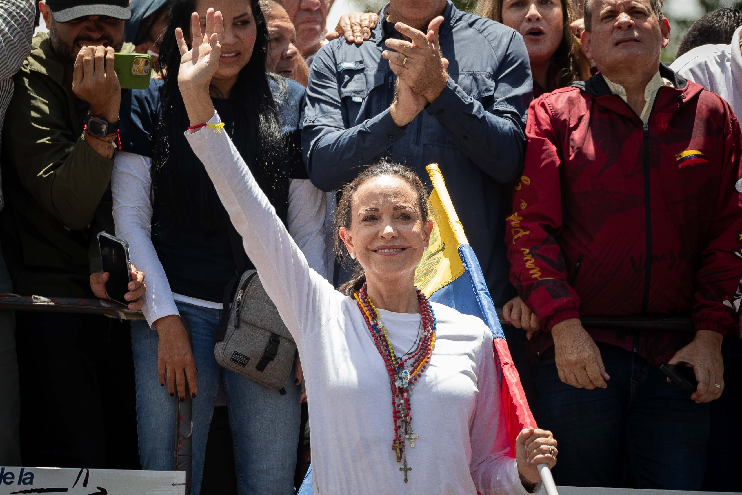 Desde la semana pasada, el chavismo ha venido reiterando en diferentes escenarios políticos la salida de Machado de Venezuela.