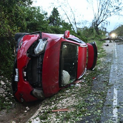 FOTOS: El poderoso huracán Melissa azota Jamaica