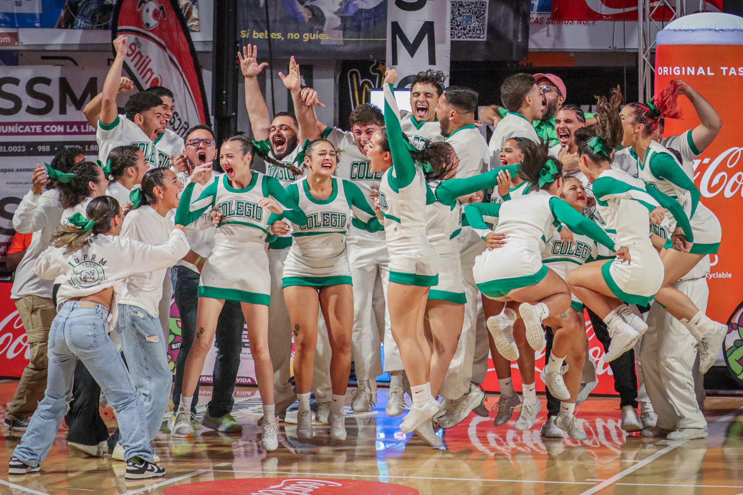 Las Juanas y los Tarzanes de la Universidad de Puerto Rico Mayagüez volvieron a dominar la competencia de porrismo.