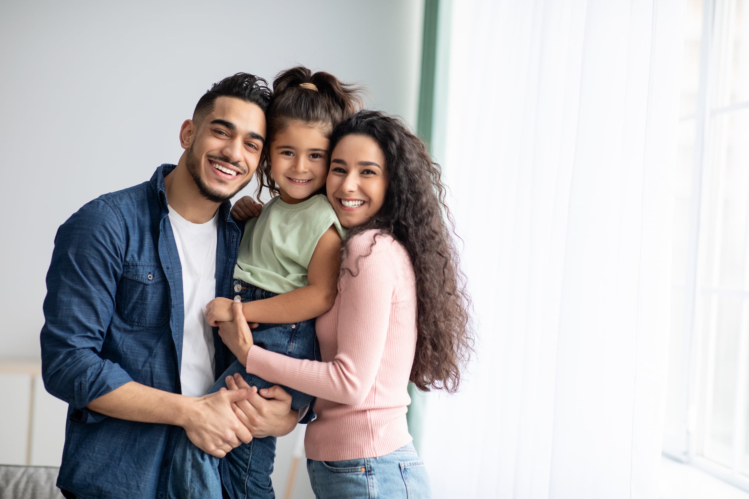 La tecnología dental continúa mejorando cada día, simplificando más los tratamientos, la experiencia del paciente y la eficiencia de los profesionales de la salud dental.