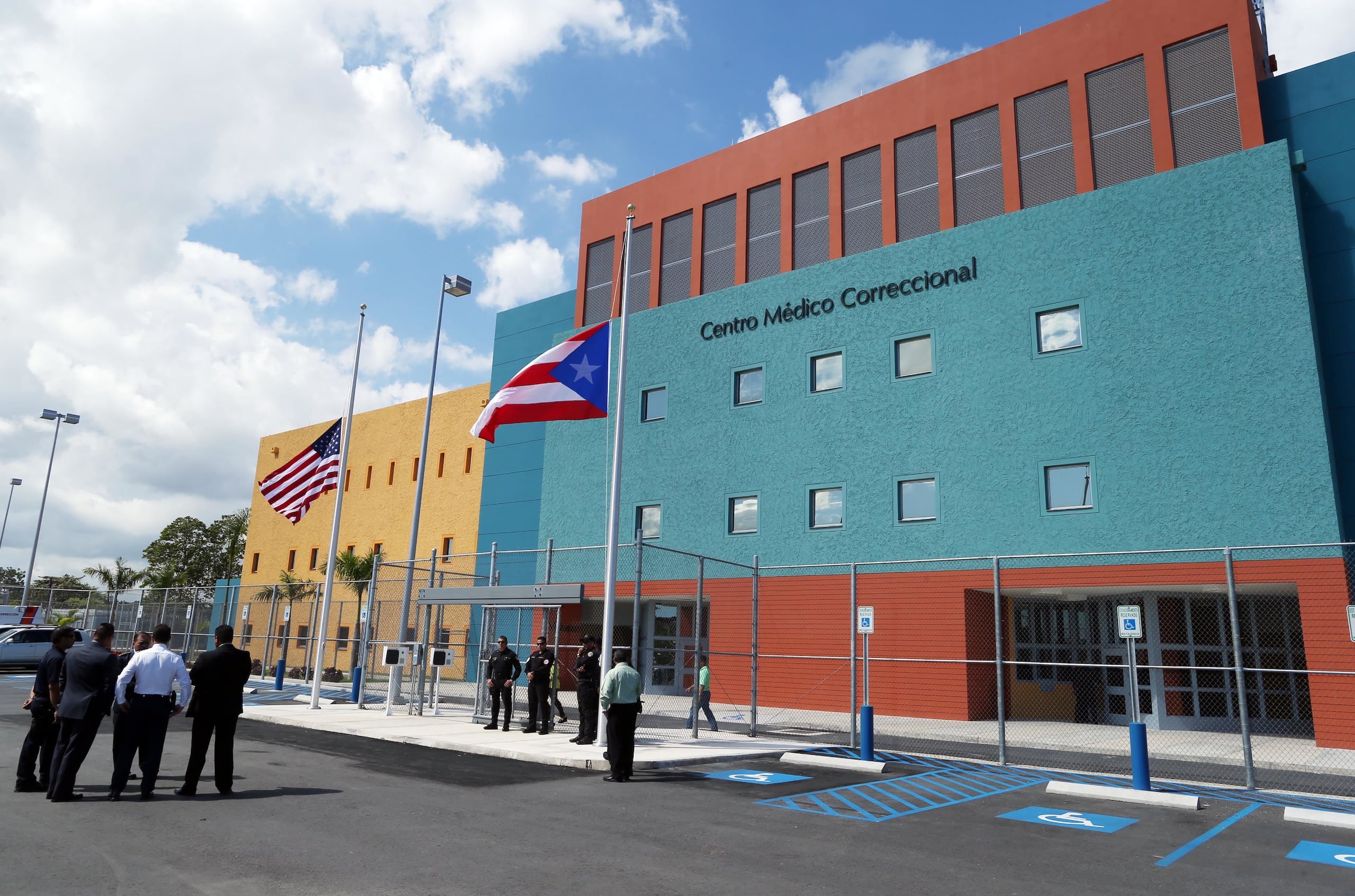 En la foto, el Centro Médico Correccional, en Bayamón. (GFR Media)