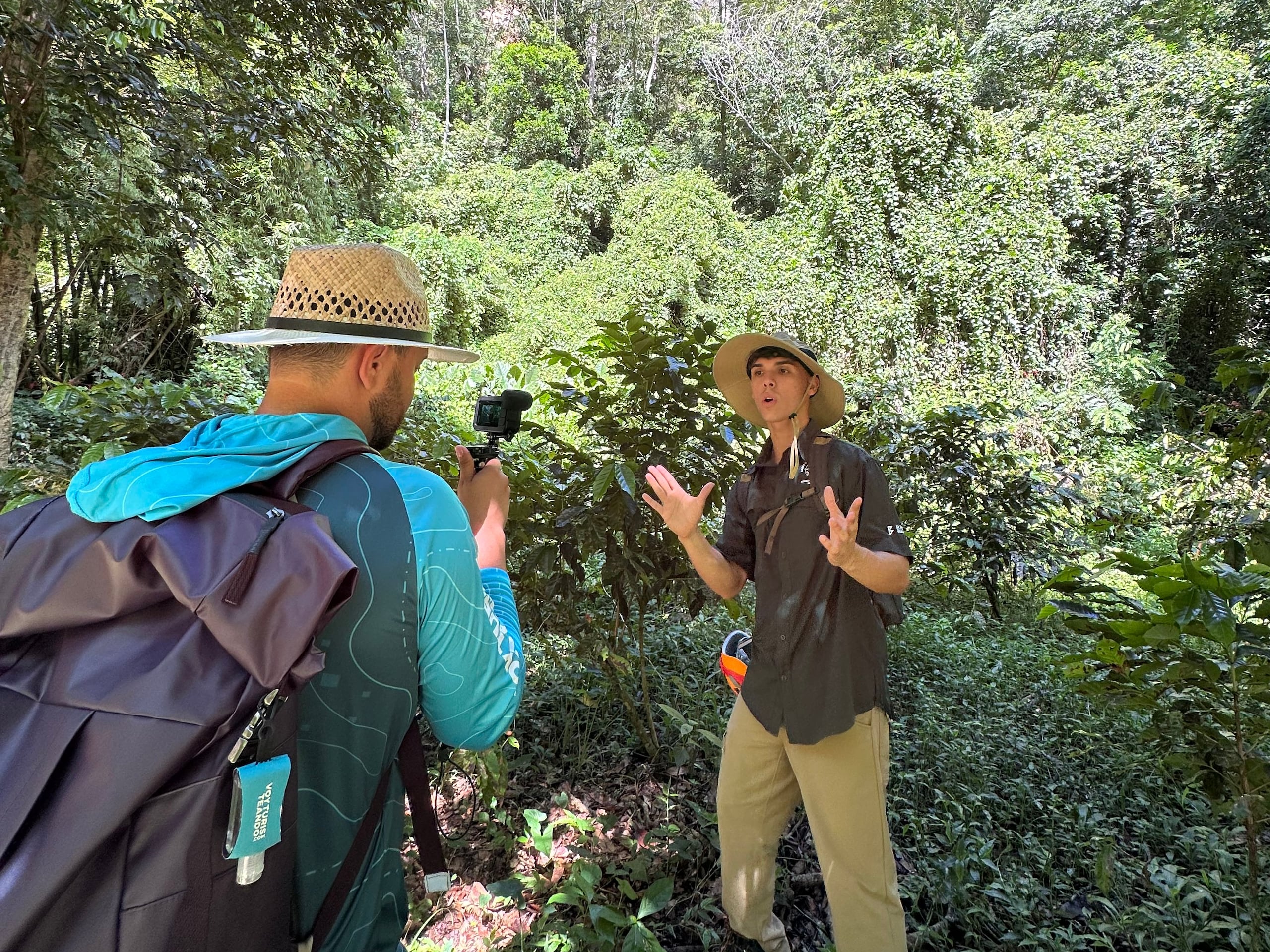 Los reportajes se basan en tres proyectos turísticos anclados en tres comunidades apoyadas por la Bravo Family Fundation y su proyecto 'Líderes Comunitarios Excepcionales' que da apoyo a organizaciones de base comunitaria a desarrollar el turismo patrimonial.