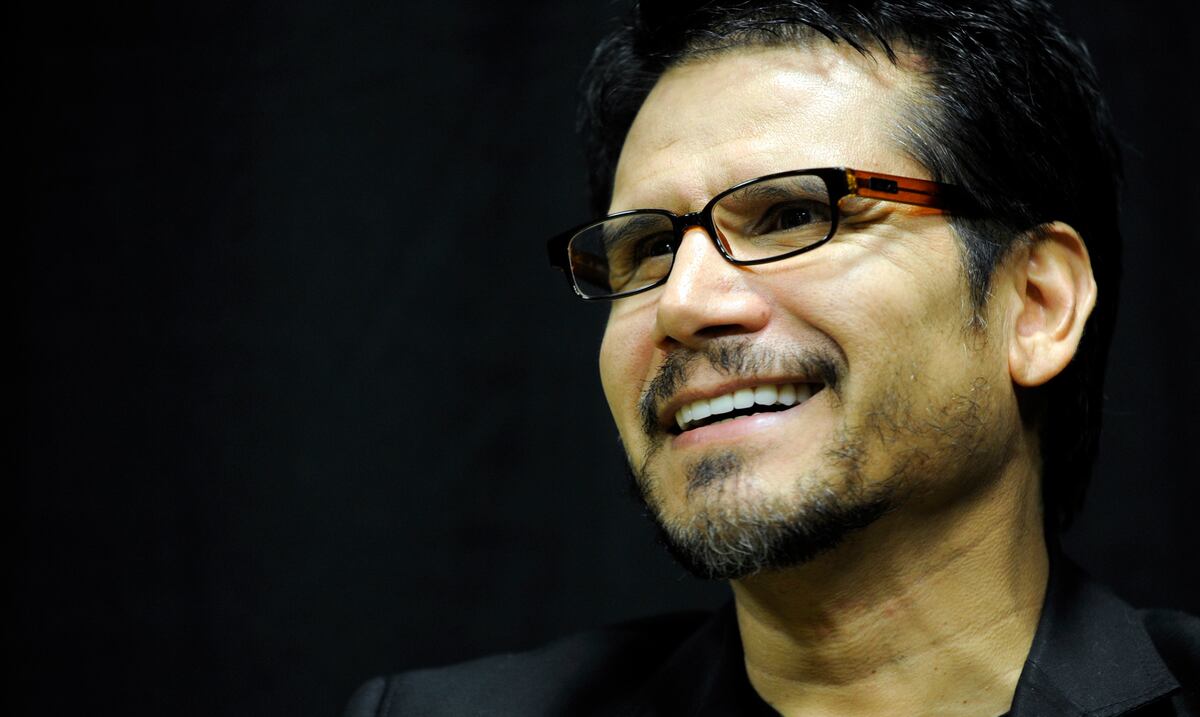 Jesús Adrián Romero Aclara Rumores: ¡Está Vivo, Fiel y Más Fuerte que Nunca!