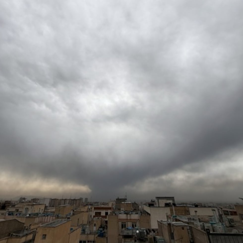 Irán derriba un dron y advierte de una respuesta “contundente” si violan la tregua